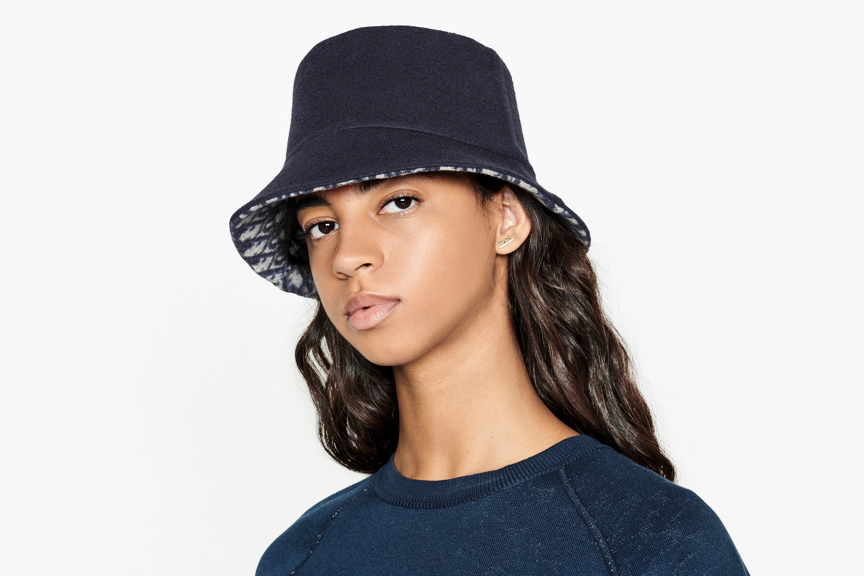 Reversible Dior Chic Small Brim Bucket Hat - 7