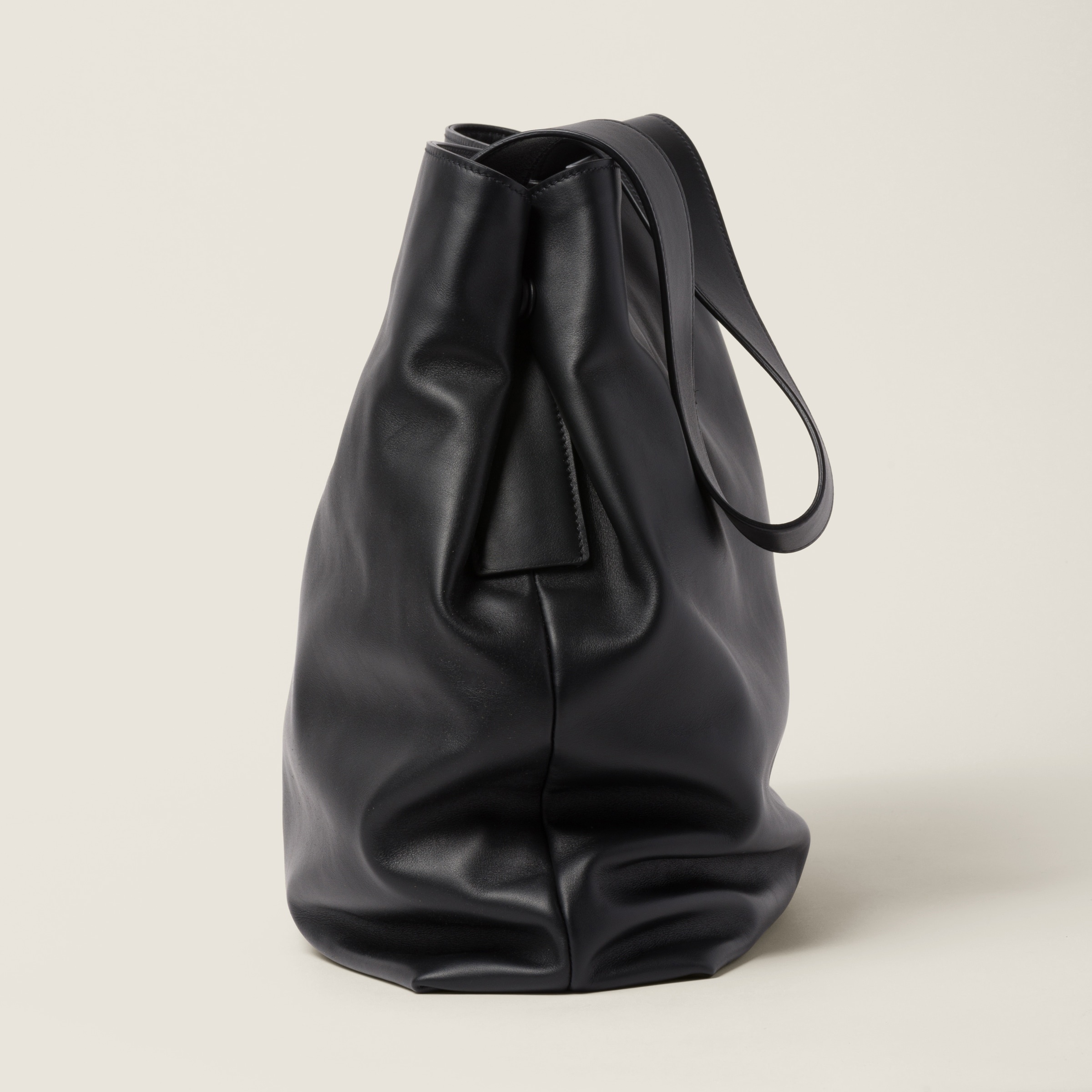 Leather hobo bag - 7