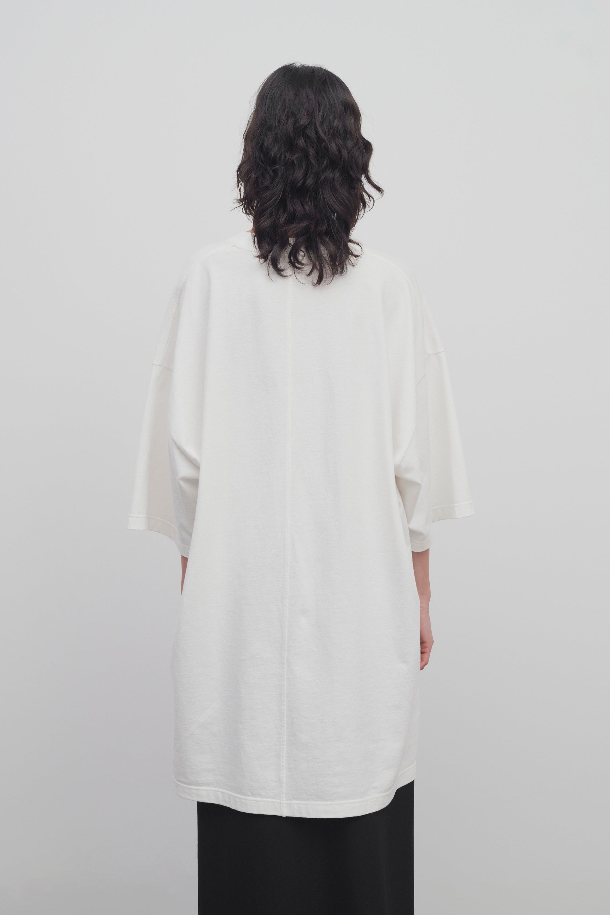 韓国ブランド通販サイト Isha Row The Top REVERSIBLE | Cotton in トップス