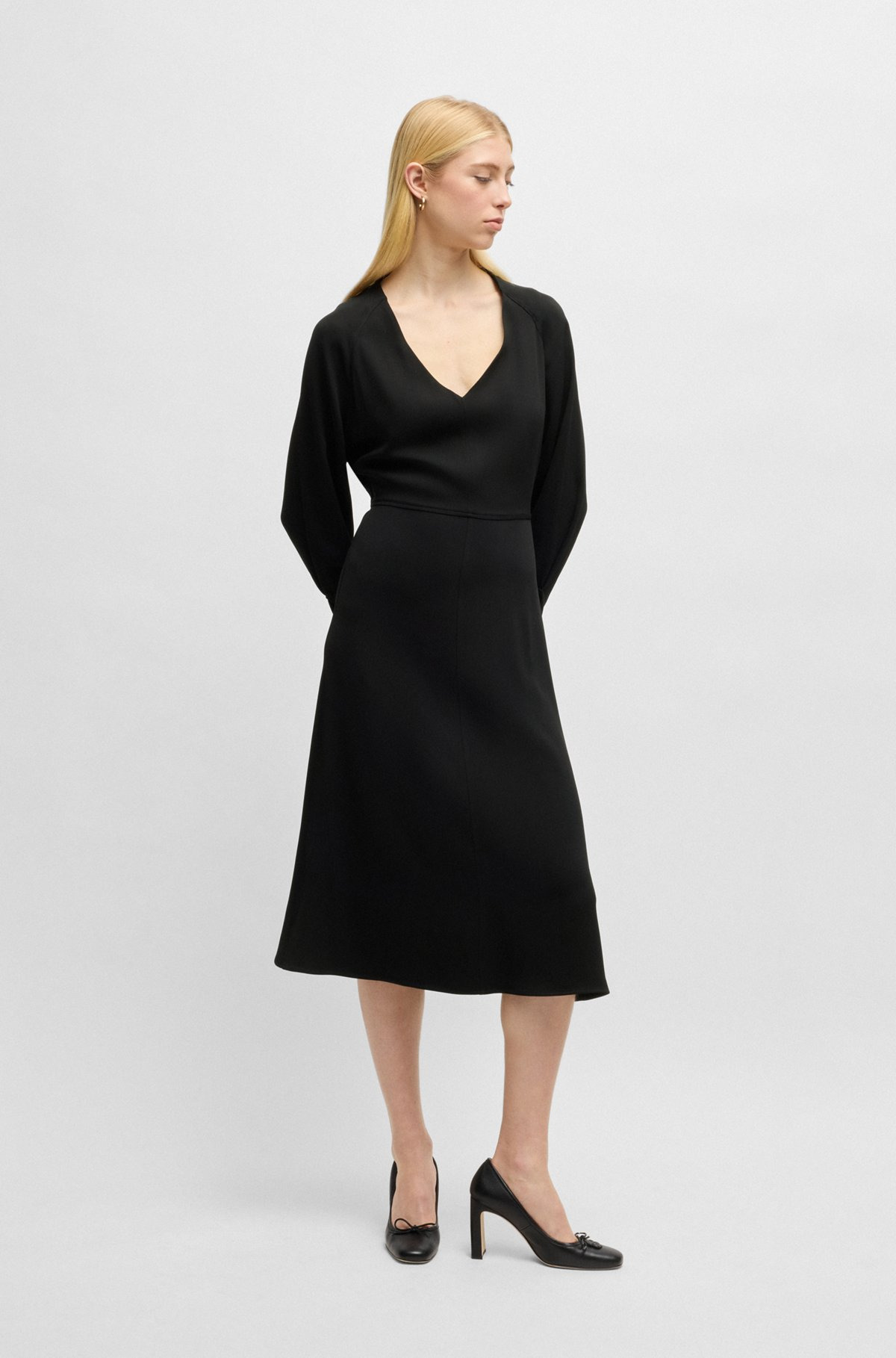 V-NECK DRESS WITH BUTTON CUFFS - 3