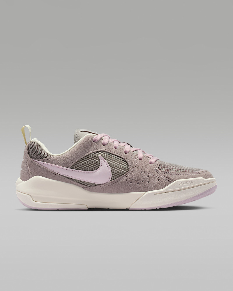 Jordan CMFT Era Women's Shoes 3
