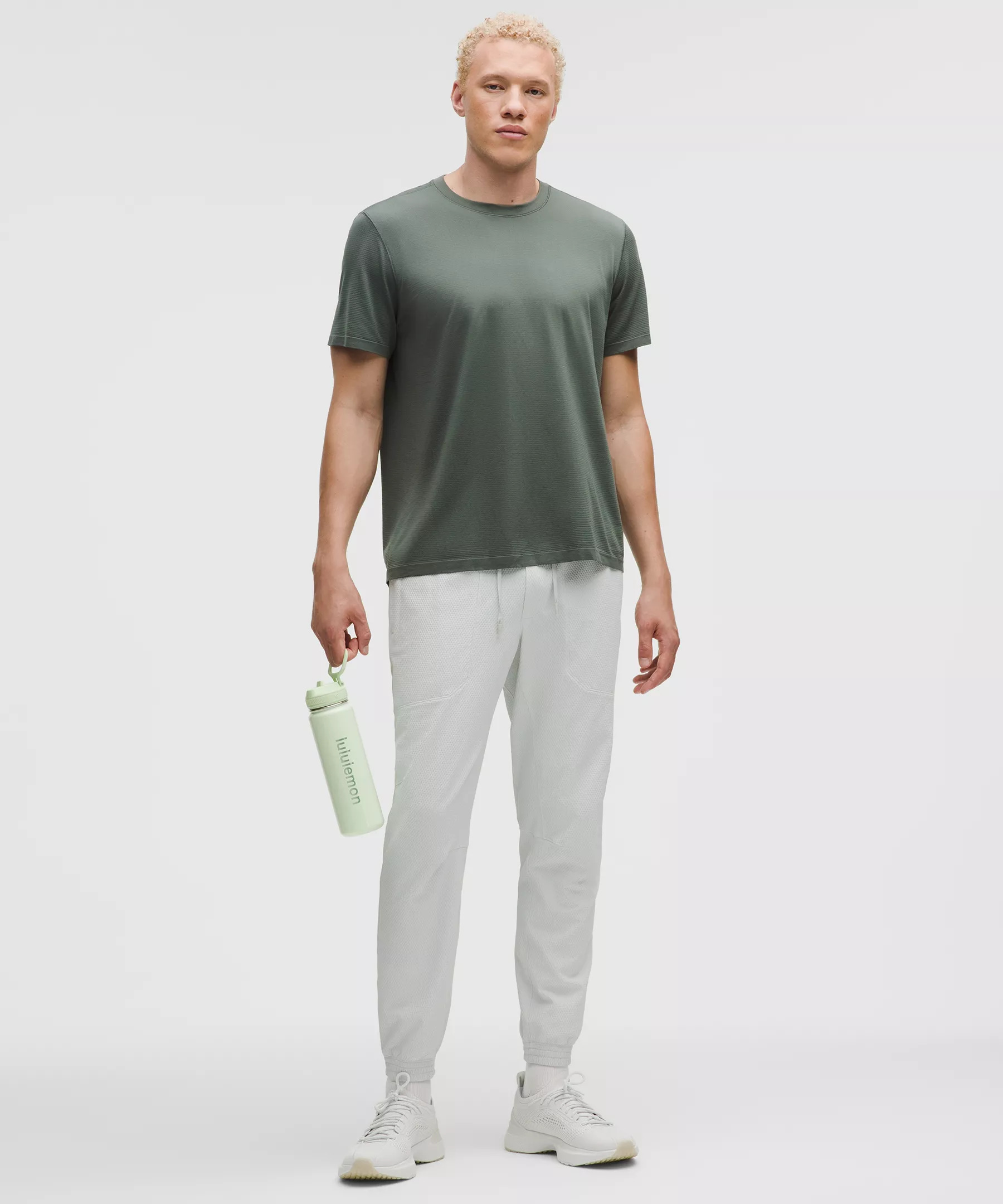 Metal Vent Tech Relaxed-Fit Short-Sleeve Shirt - 2