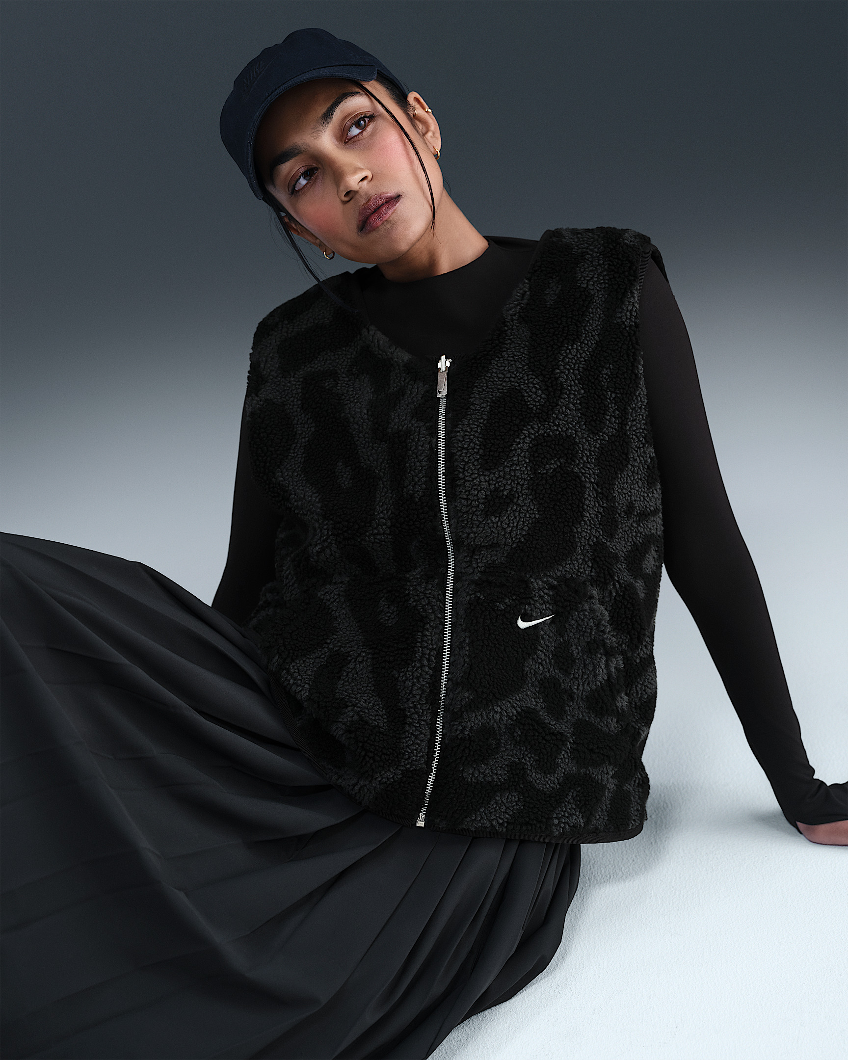 Nike Sportswear Women's High-Pile Fleece Vest - 3