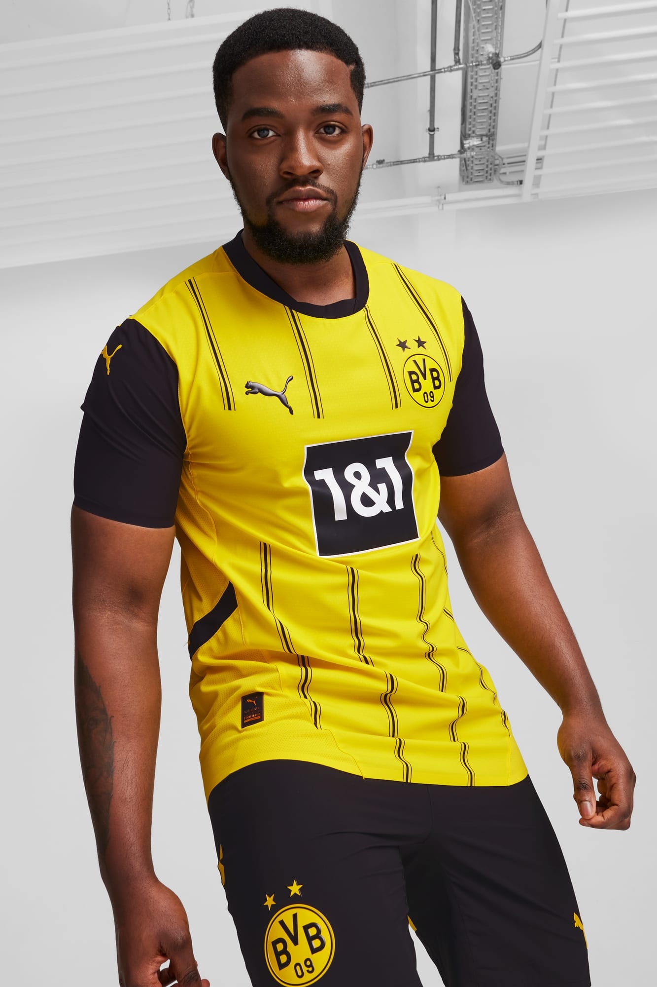 Borussia Dortmund 24/25 Men's Authentic Home Soccer Jersey - 3