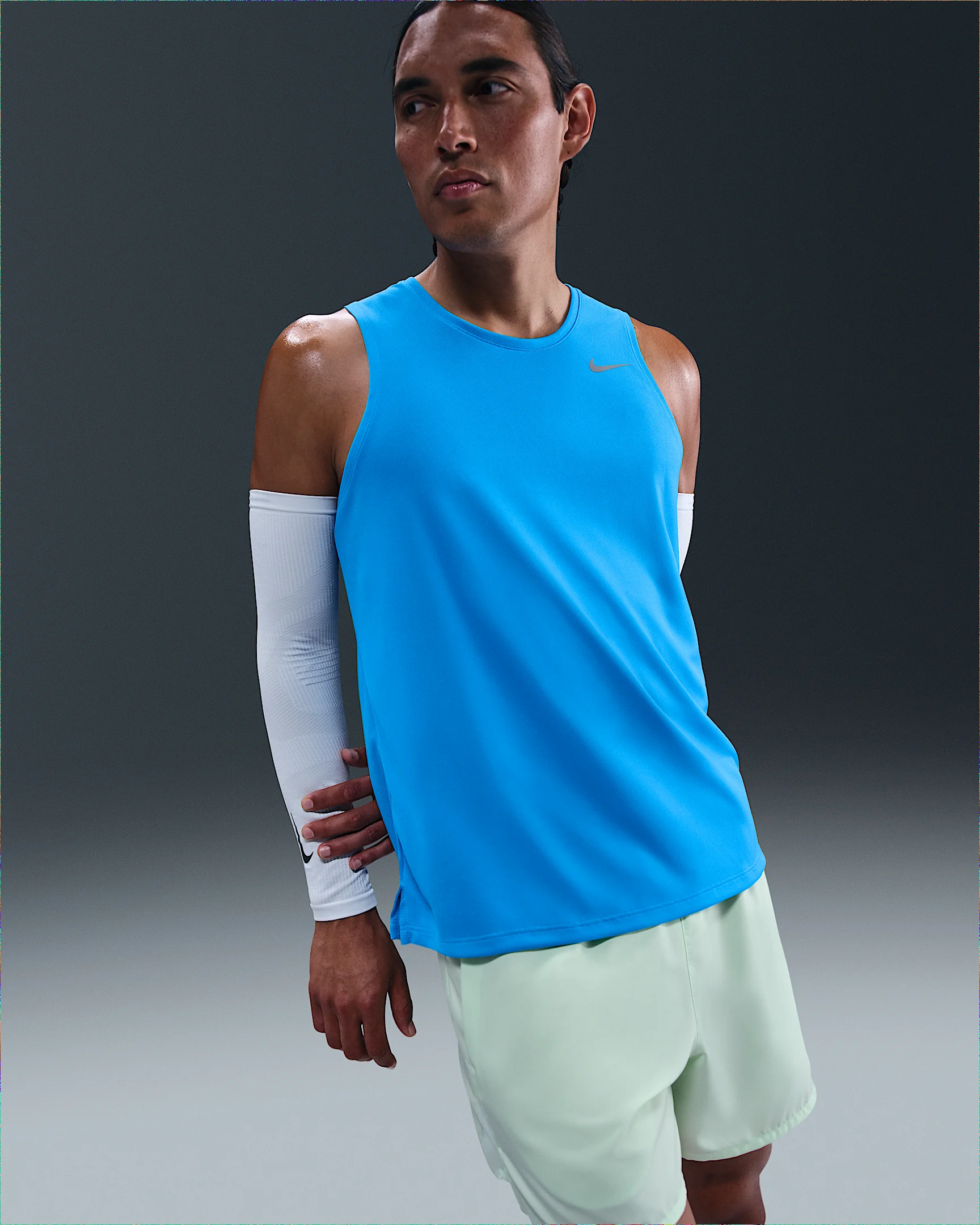 Nike Miler Men's Dri-FIT Running Tank - 1