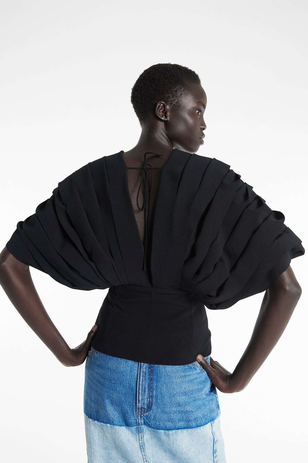 MULTI PANEL DEEP V-NECK TOP BLACK - 2