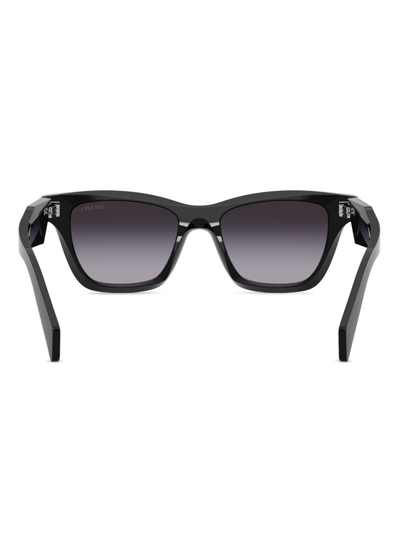 square-frame logo-detail sunglasses 4