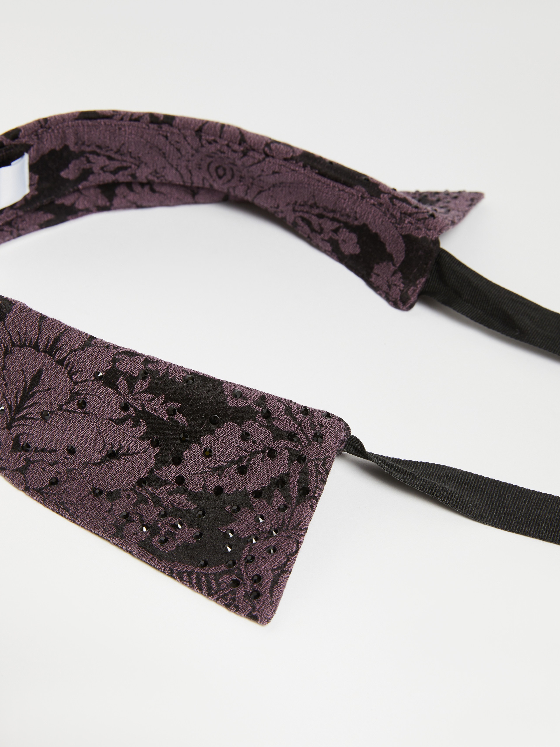 FIONDA Wool collar with tie - 2