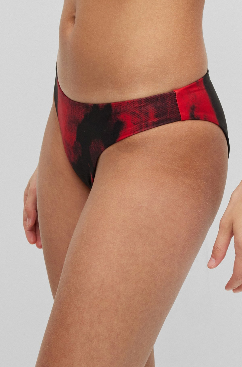 SEASONAL-PRINT BIKINI BOTTOMS WITH LOGO DETAIL 7