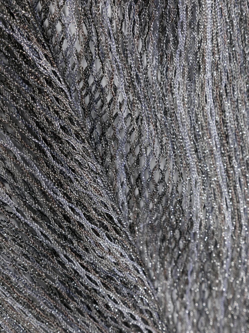metallic-threading open-knit scarf - 3