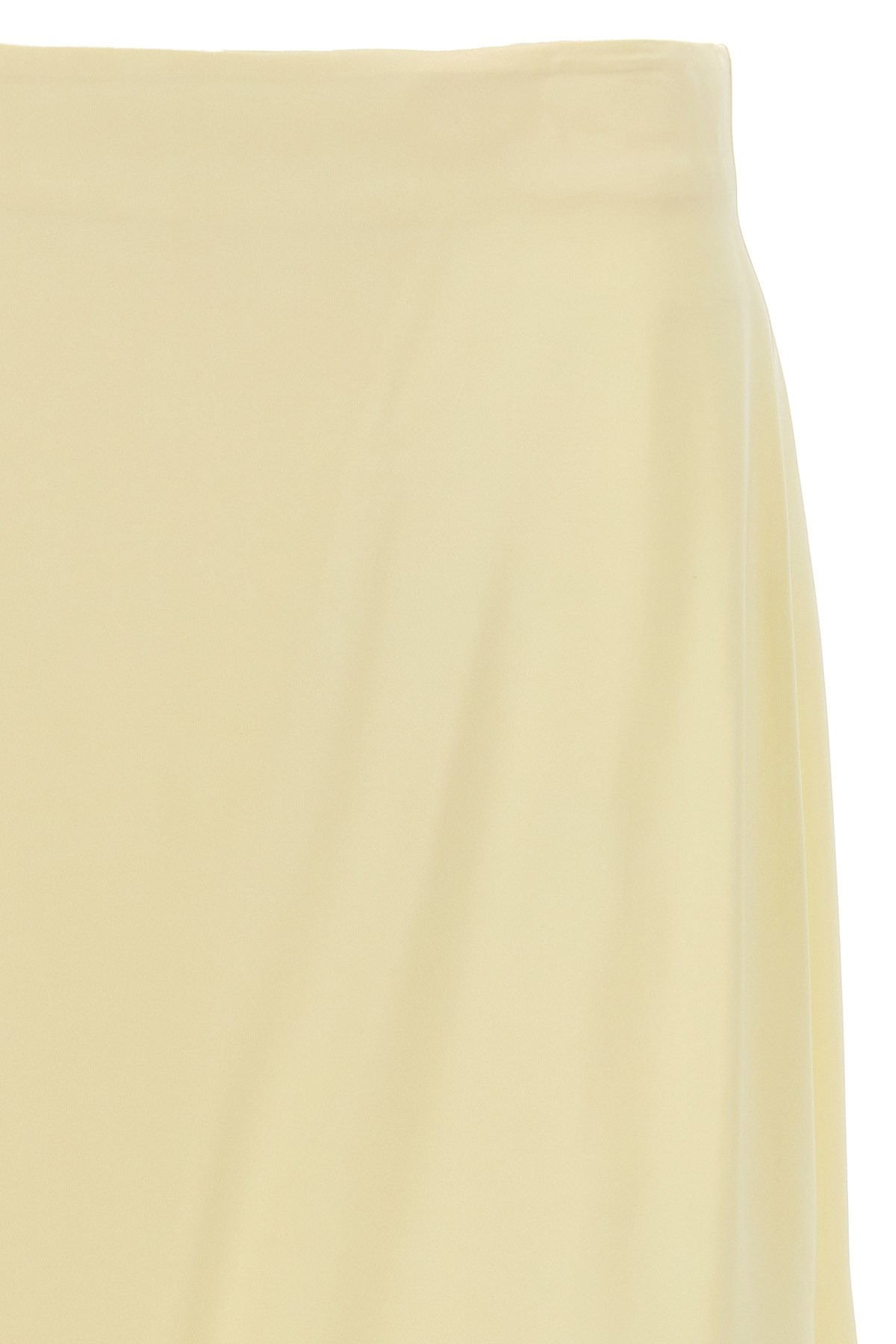 Satin skirt with side slit - 3