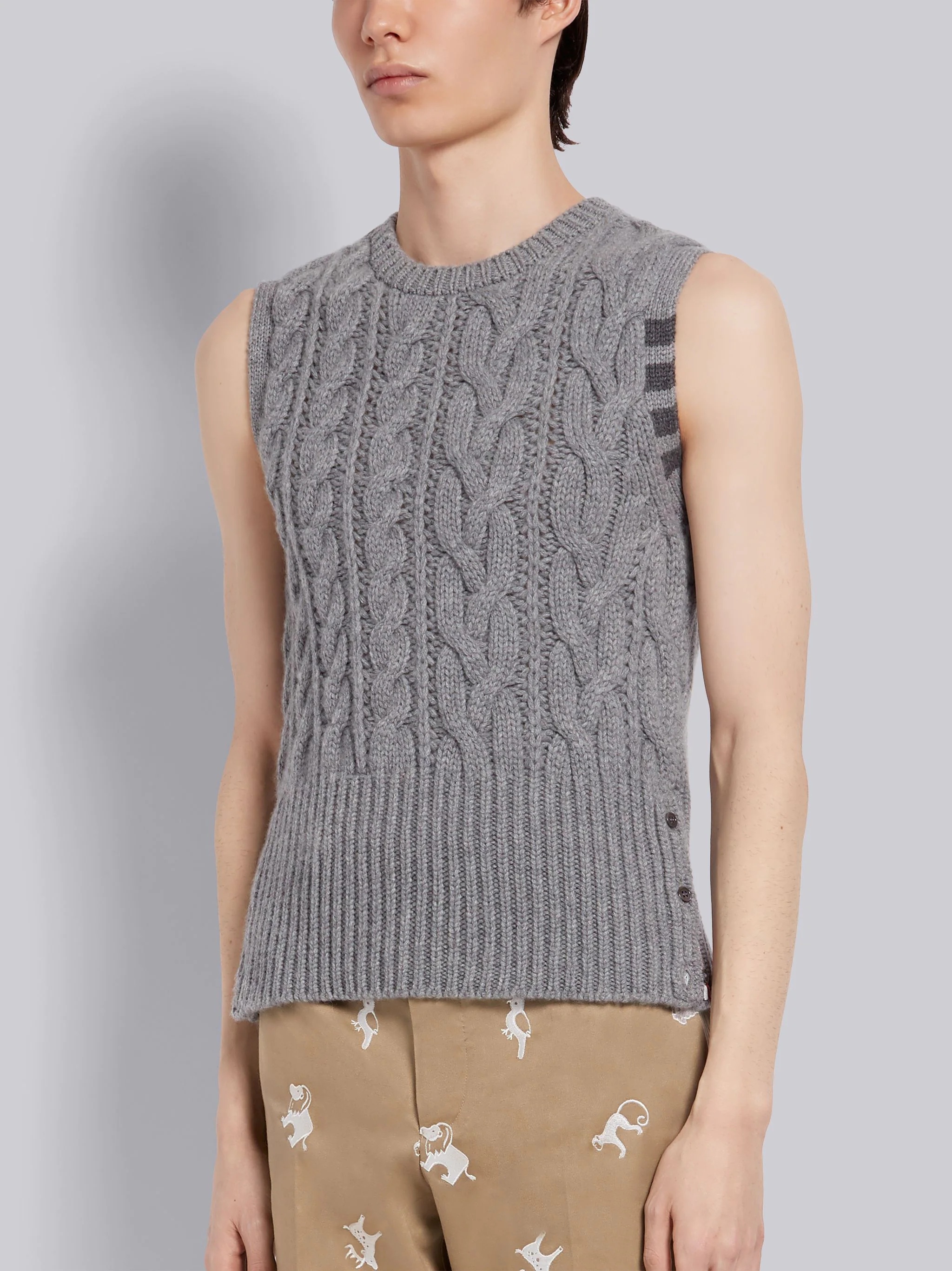 Light Grey Cashmere Fun-Mix Aran Cable Shrunken Fit Crewneck 4-Bar Shell Top - 2