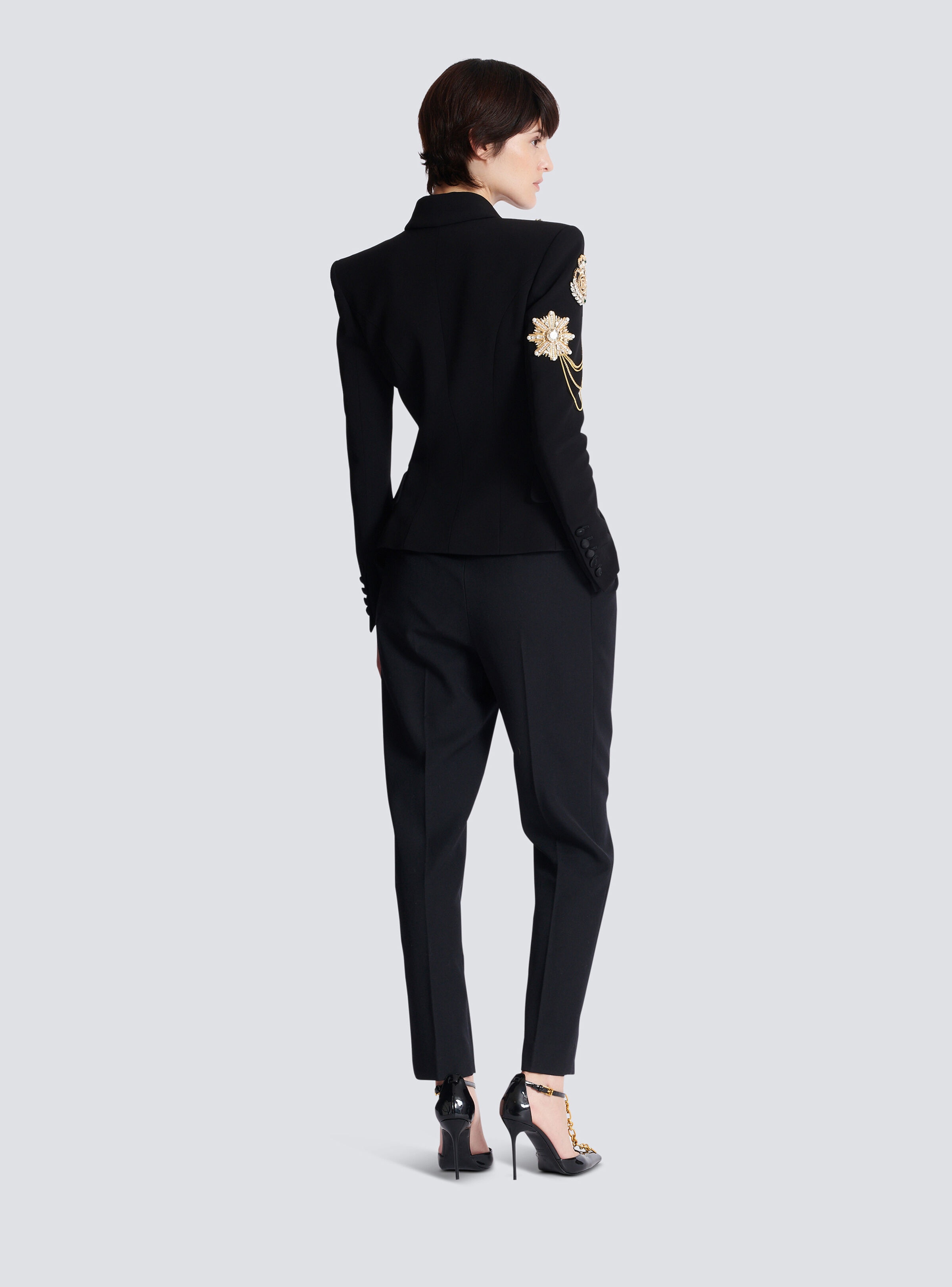 Crepe 6-button jacket with embroidered patches - 4