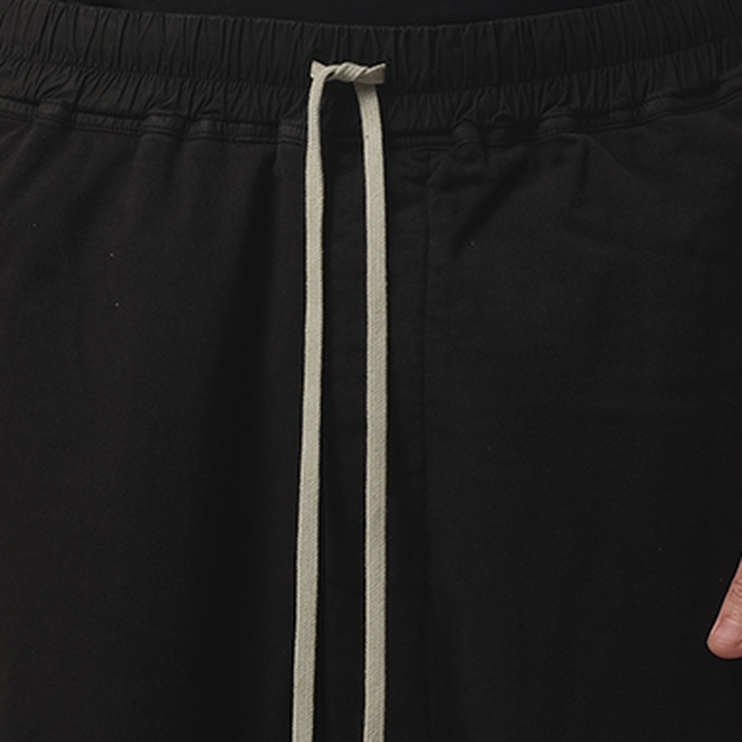 Drawstring Pods in Black - 3