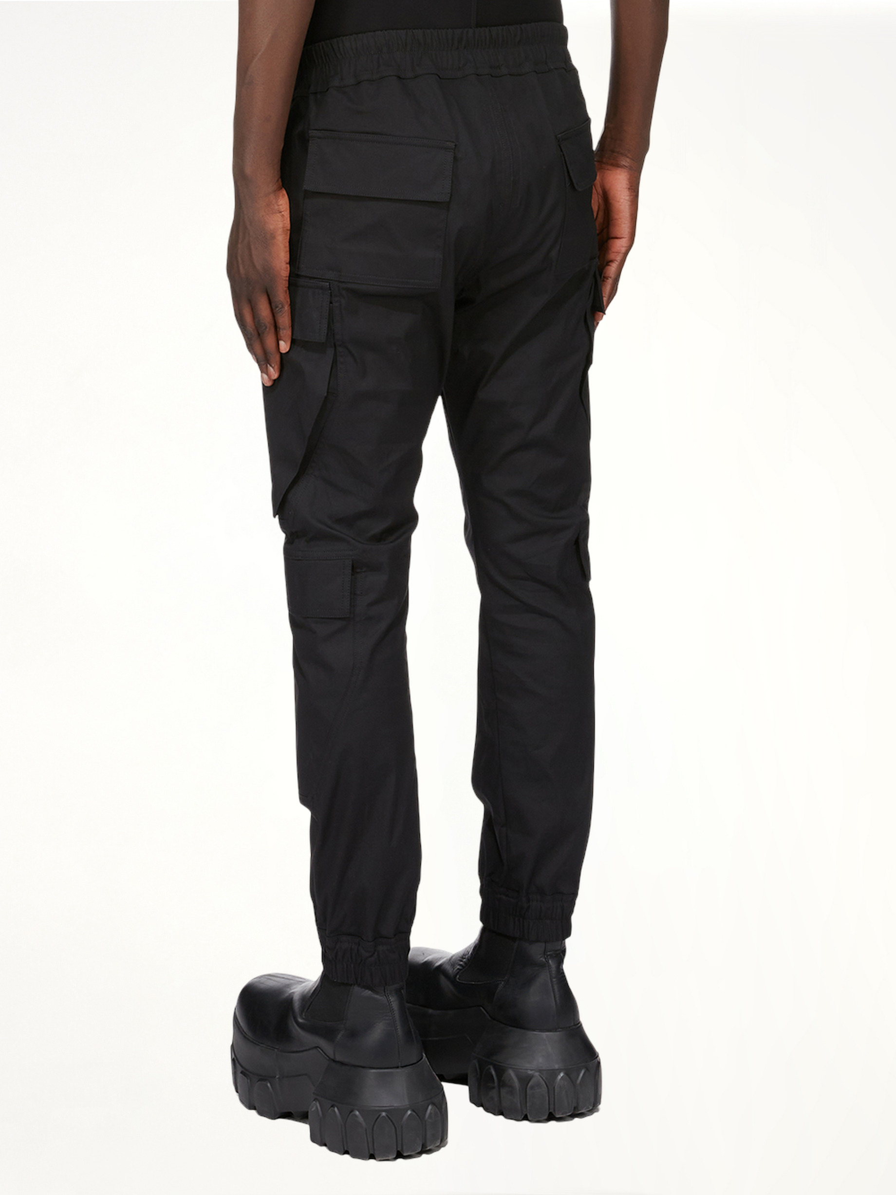 Mastodon Megacargo in Black - 8