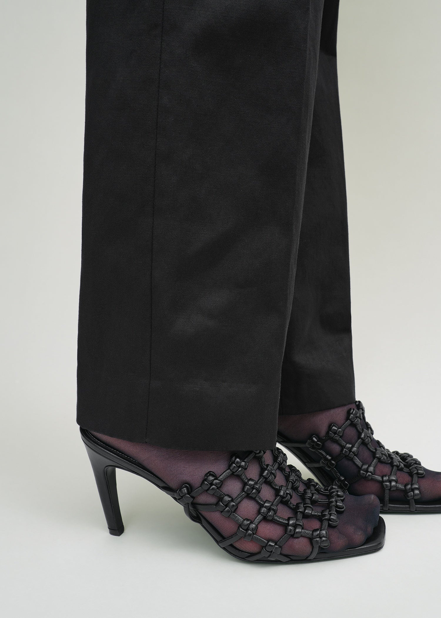 Braided-leather bandeau mules black - 3