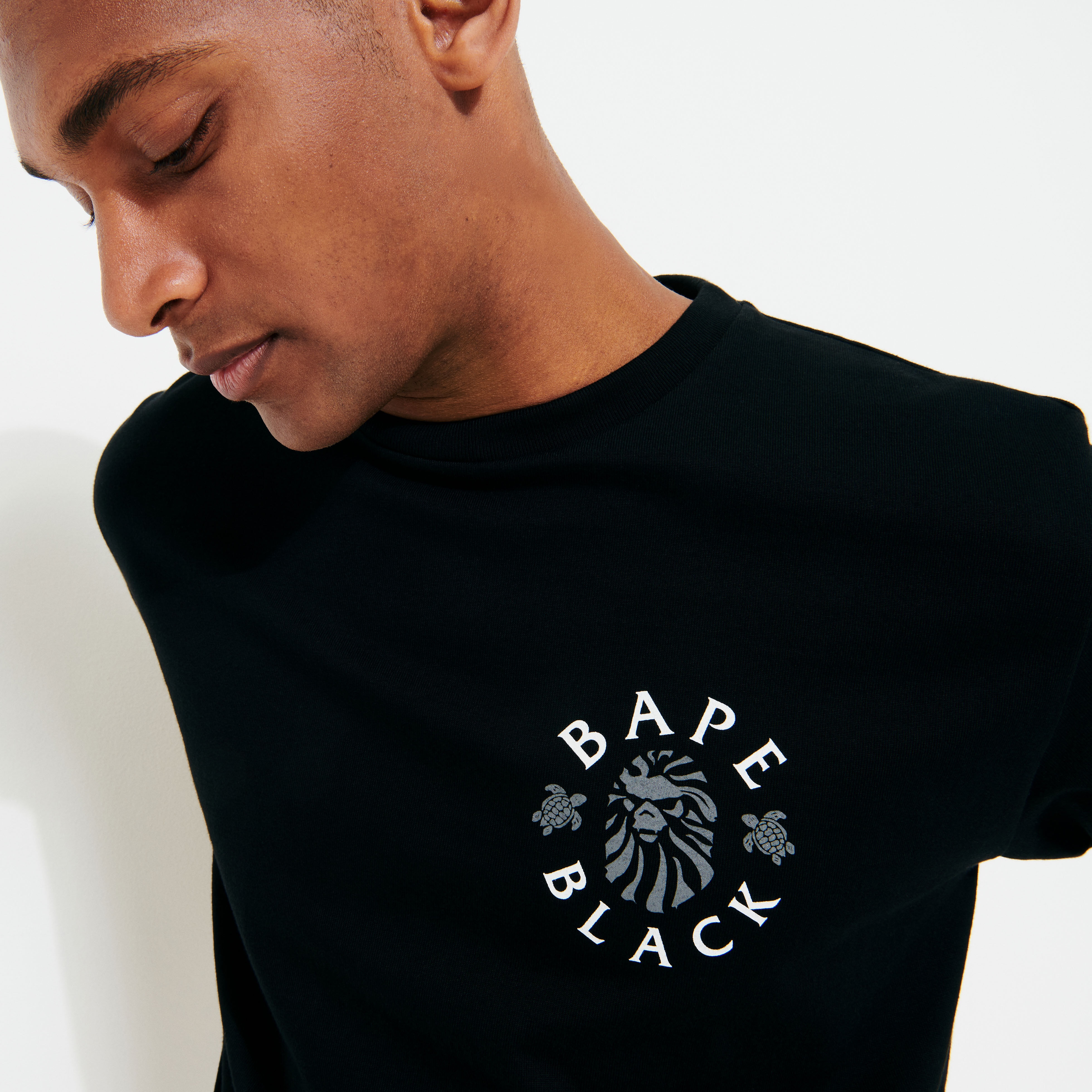 Men T-Shirt Logo Printed - Vilebrequin x BAPE® BLACK - 5
