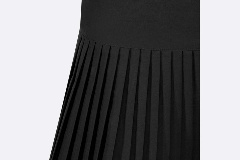 Pleated Miniskirt 3