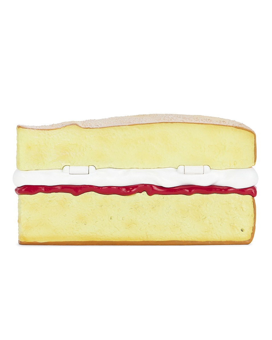 Victoria Sponge Clutch - 2