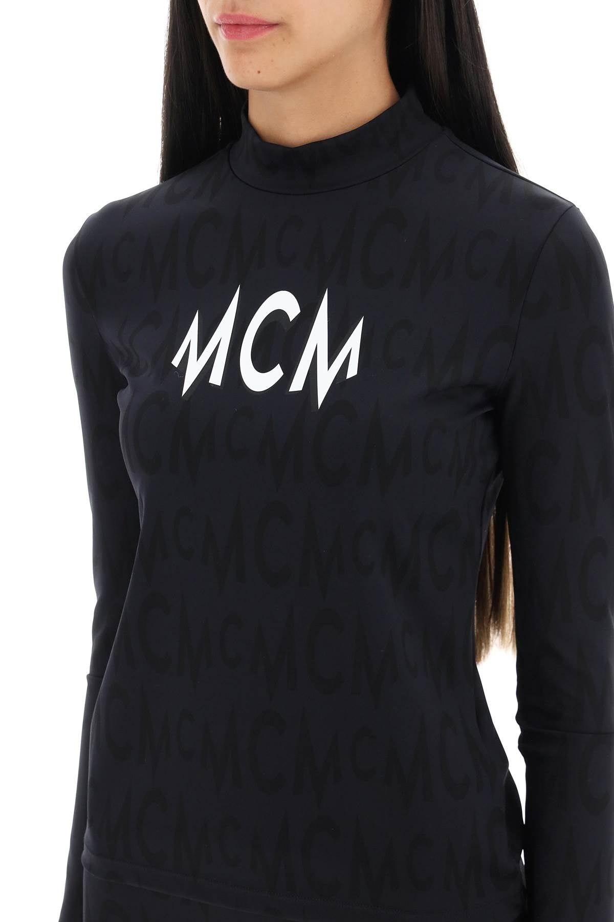 Long Sleeved Top With Logo Pattern - 3