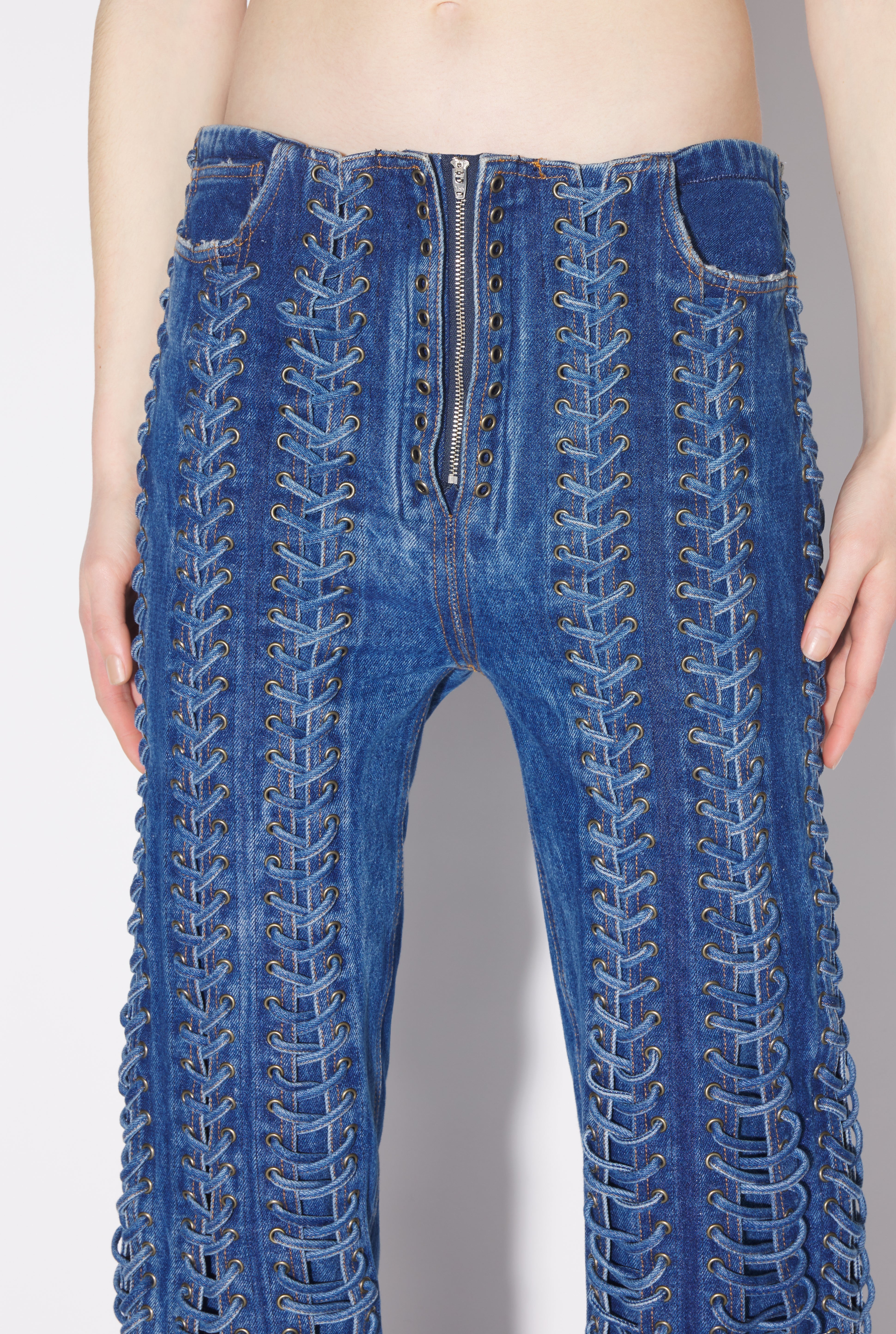 THE LACE-UP JEANS - 5