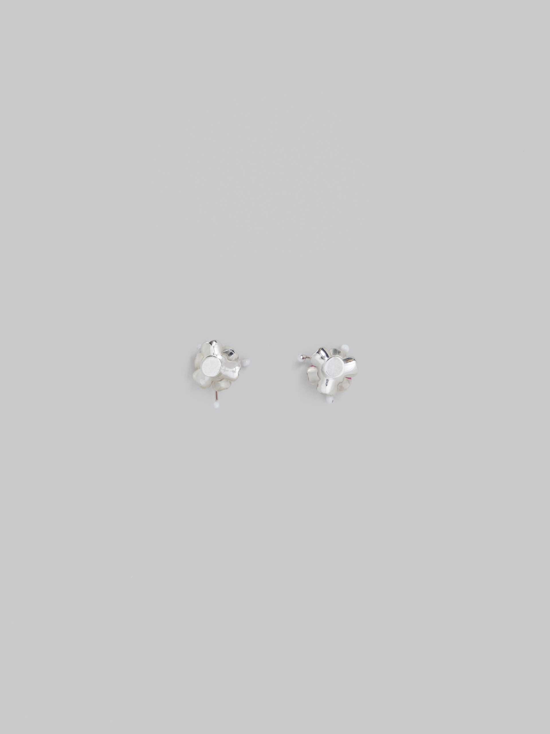 ENAMELLED METAL FLOWER STUD EARRINGS - 3