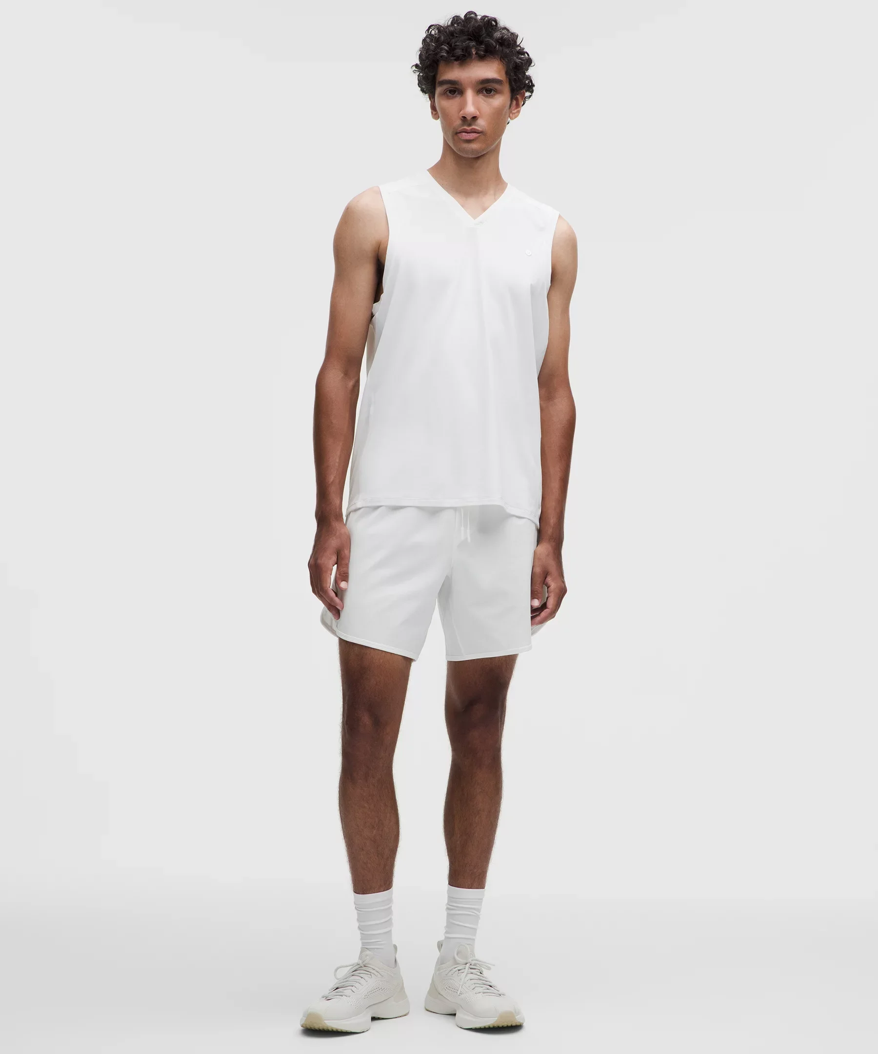 Lightweight Mesh-Pannelled Tennis Short 7" - 1