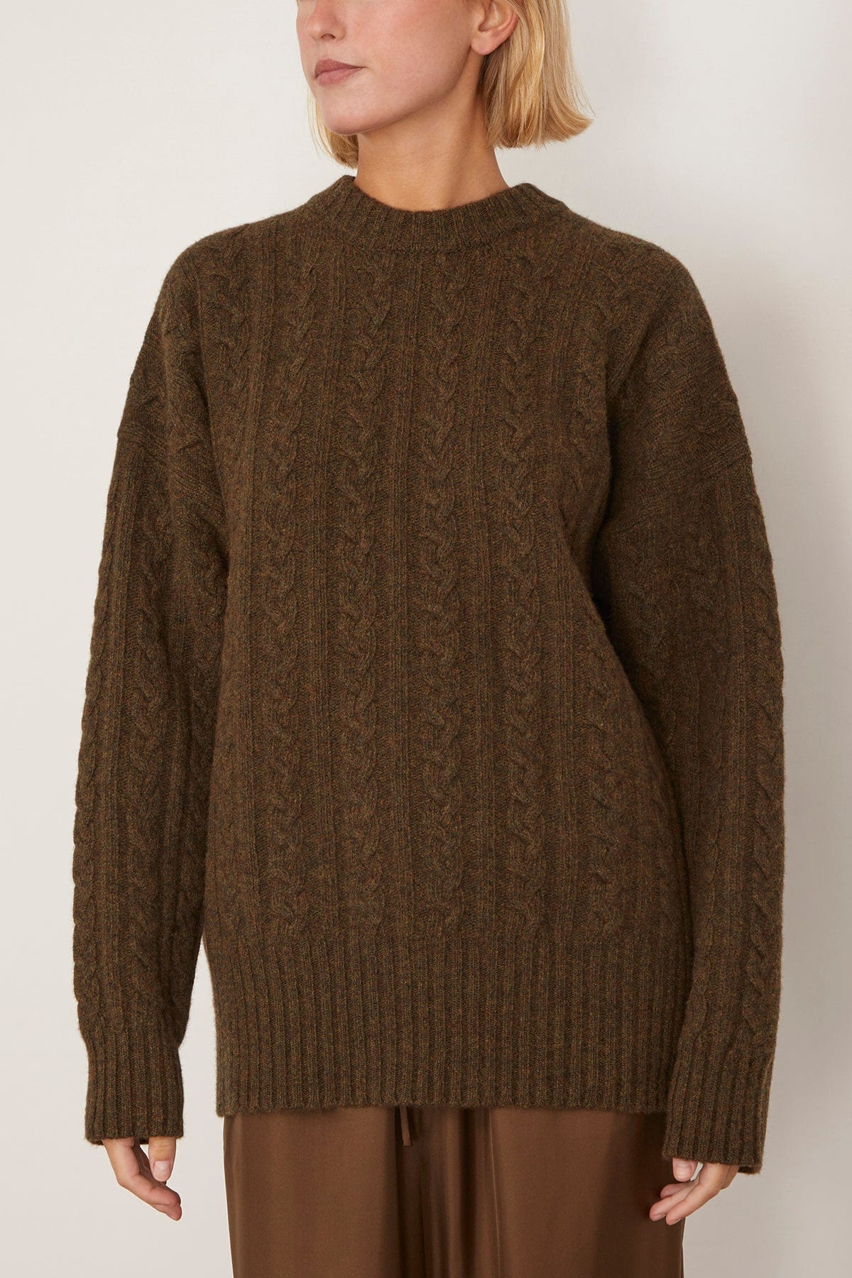 Cable Knit Jumper in Forest Melange - 3
