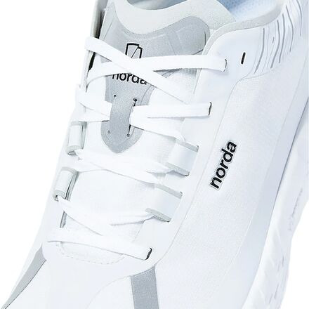 001 Shoe - Women's - 5