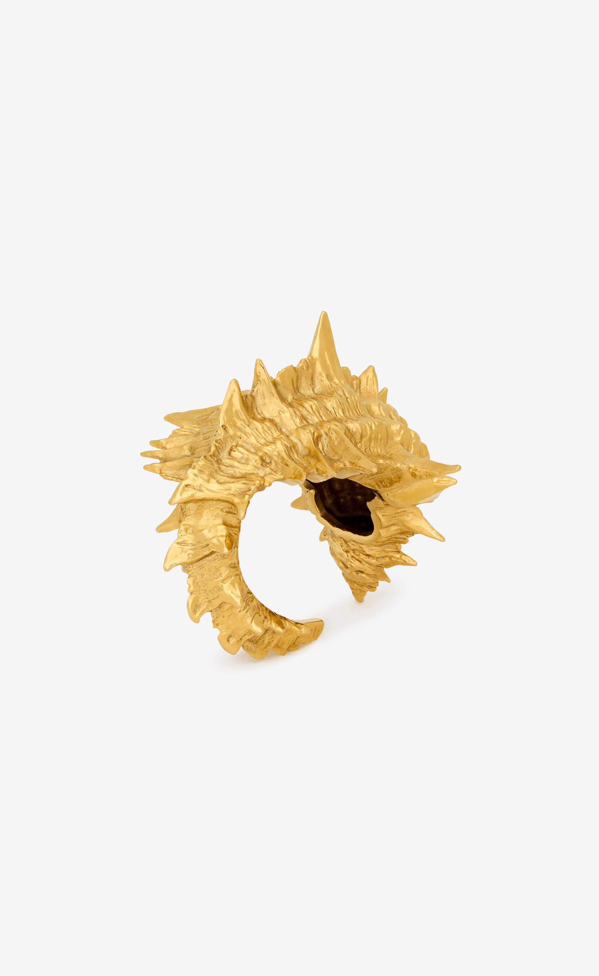 spiky shell cuff in metal - 1