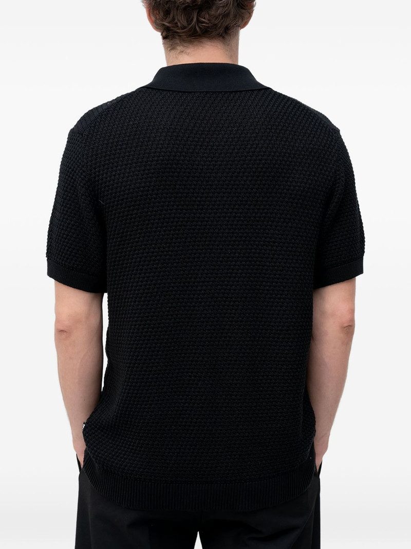 textured short-sleeve shirt 3