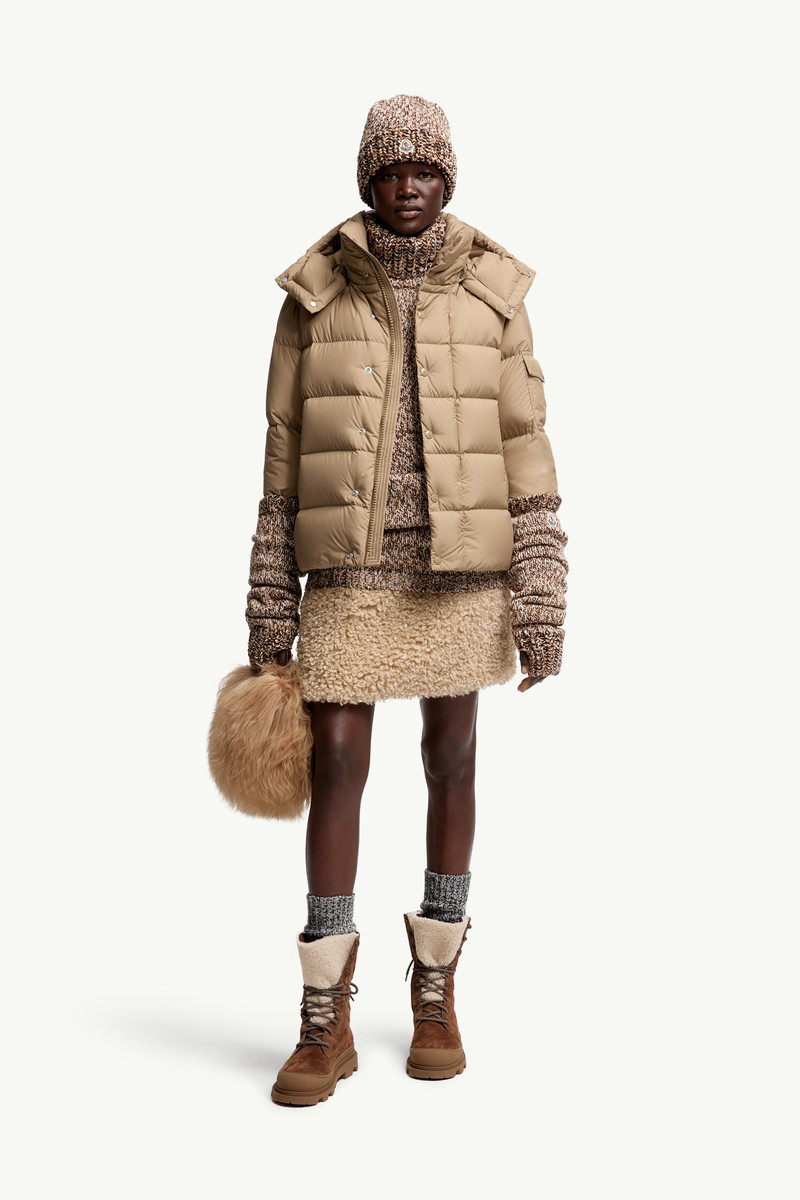 Moncler Moncler Maya 70 Hooded Short Down Jacket outlook