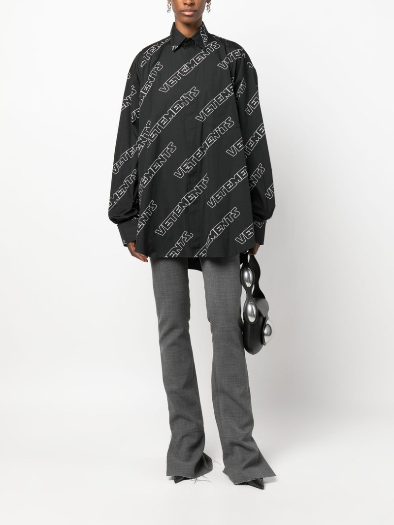 VETEMENTS logo-print cotton shirt outlook