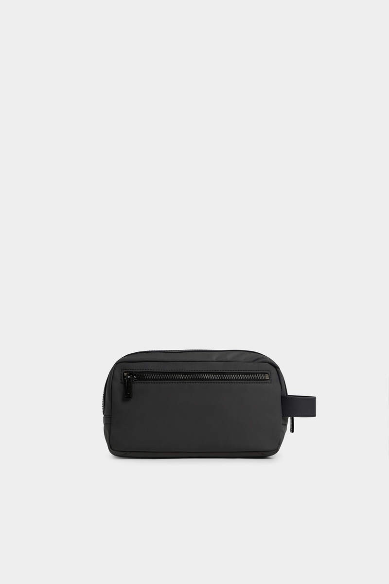 DSQUARED2 URBAN BEAUTY CASE outlook