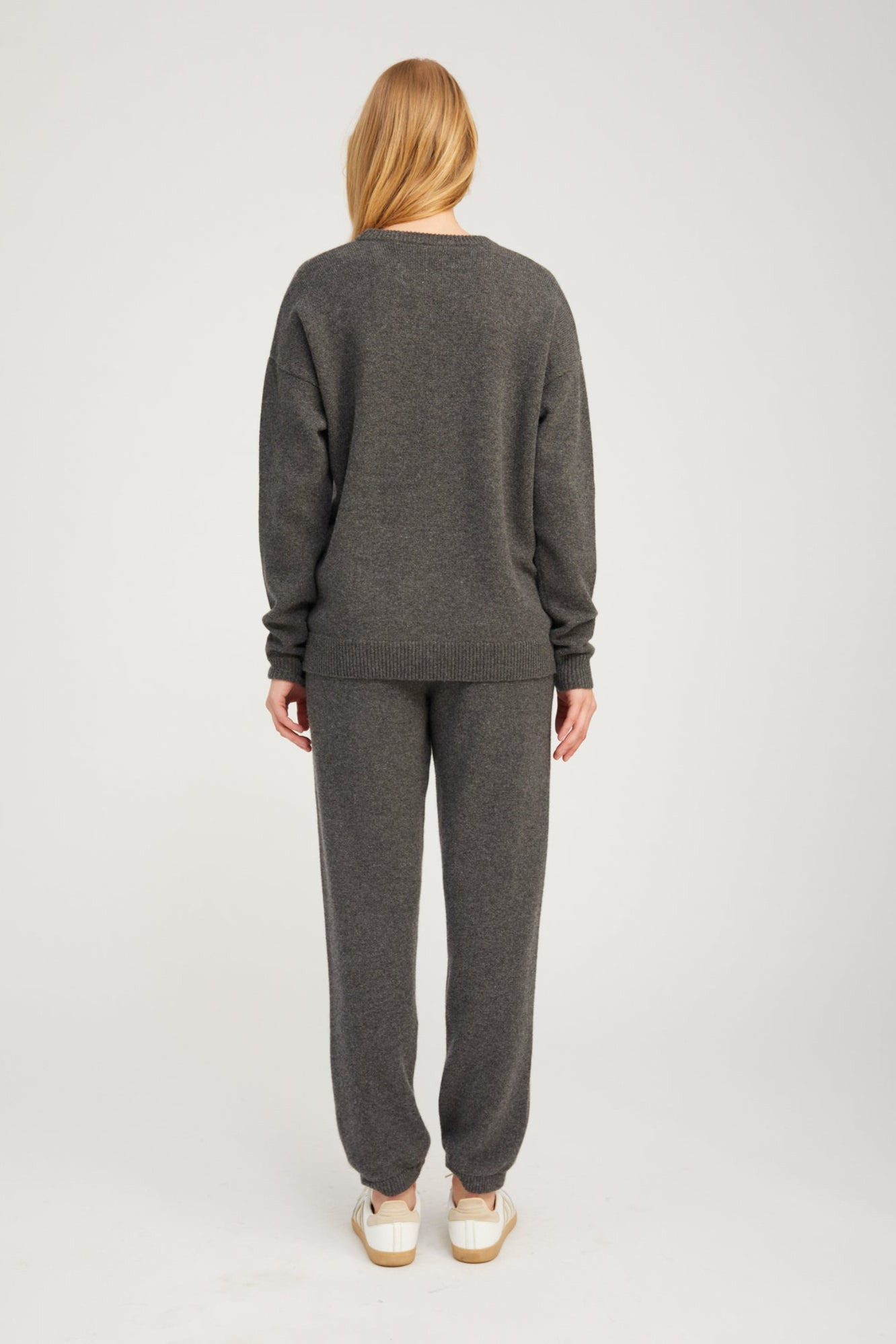 GREY CASHMERE HEART LOGO SWEATSHIRT - 4