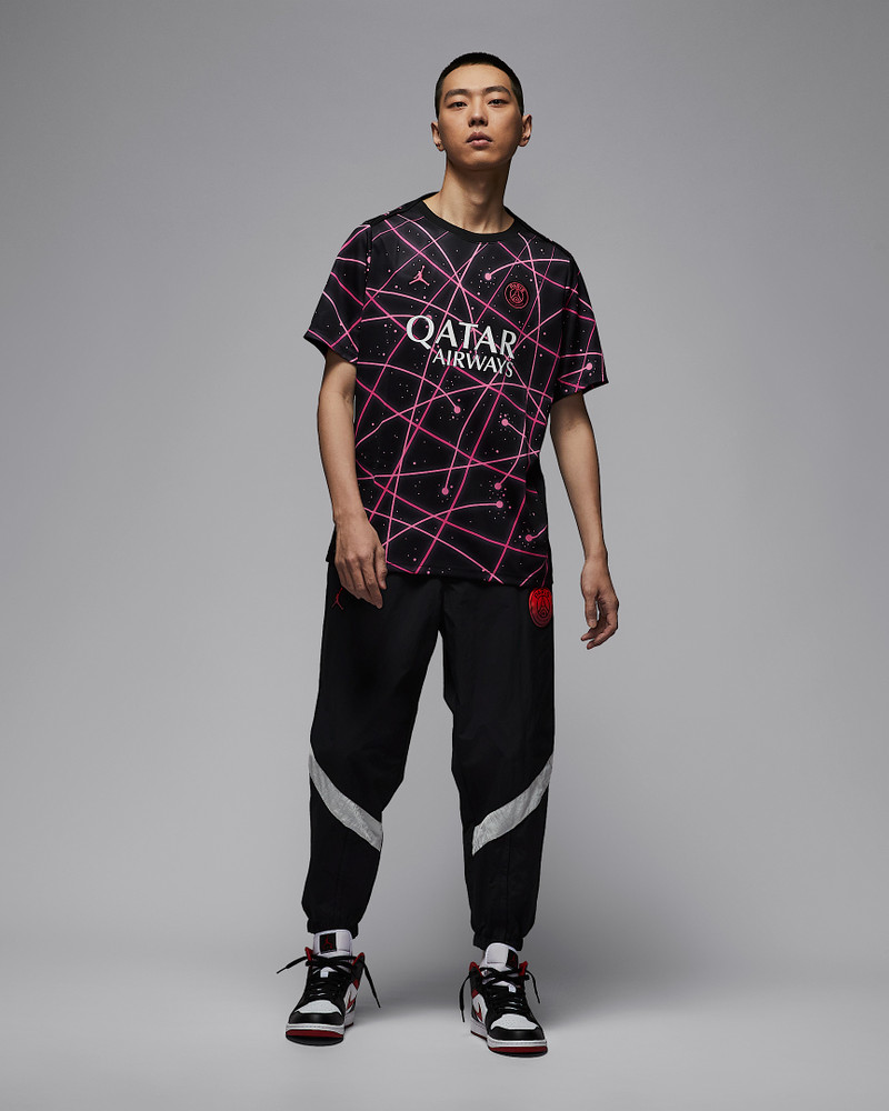 Paris Saint-Germain Academy Pro Men's Nike Dri-FIT Soccer Pre-Match Short-Sleeve Top 5