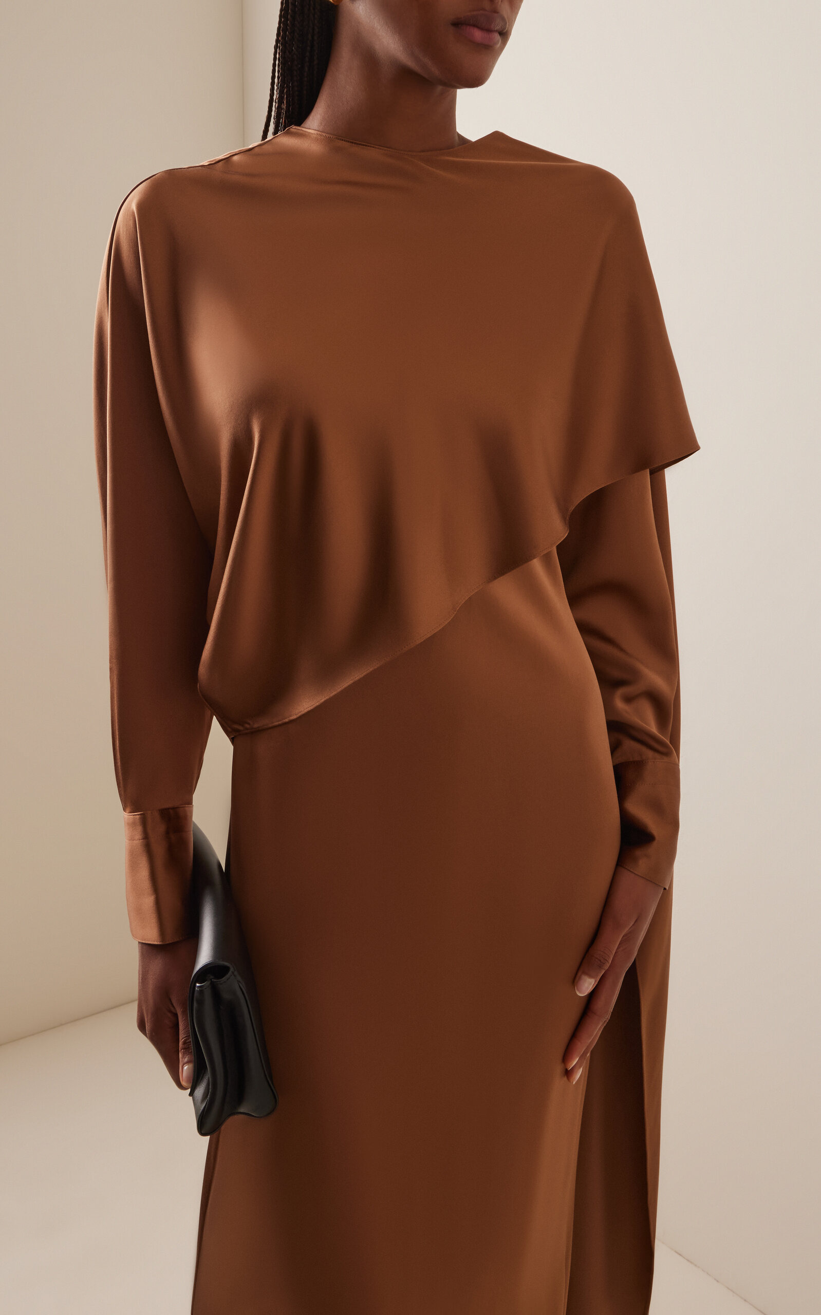 Exclusive Carmen Silk Maxi Cape Dress tan - 3