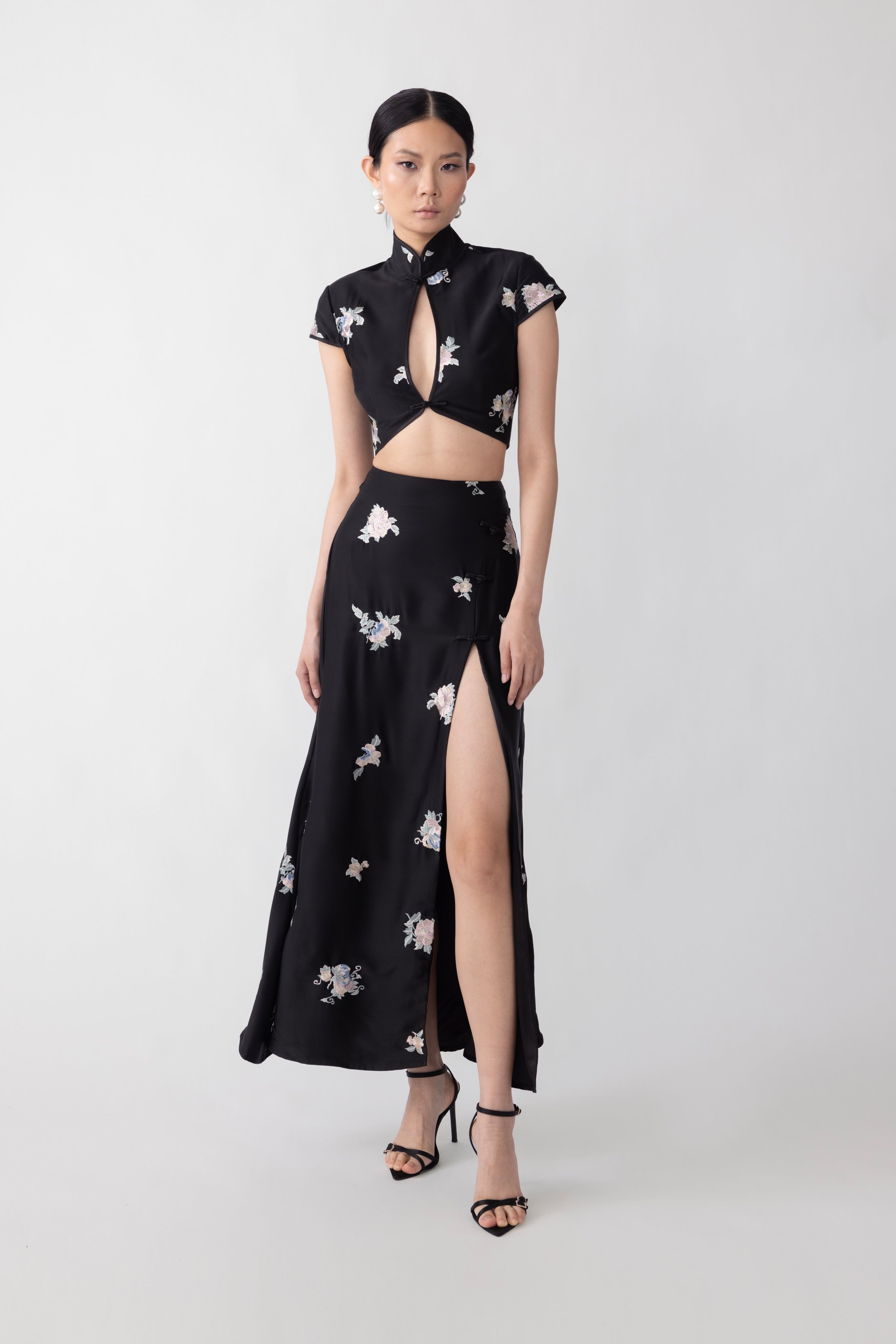 MILLIE EMBROIDERED SET - 3