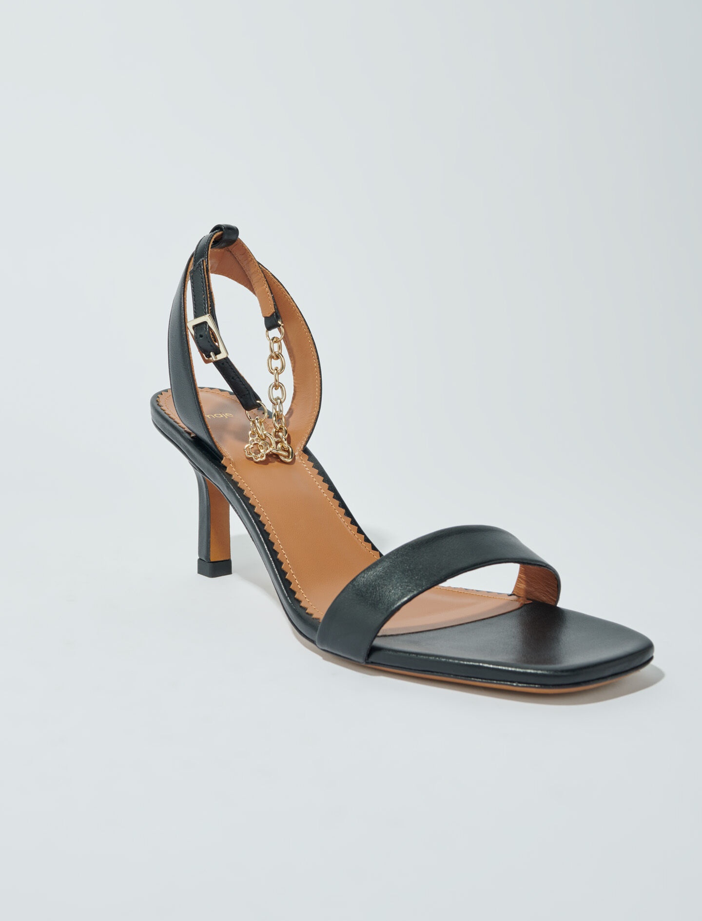 Leather sandals with heels - 2