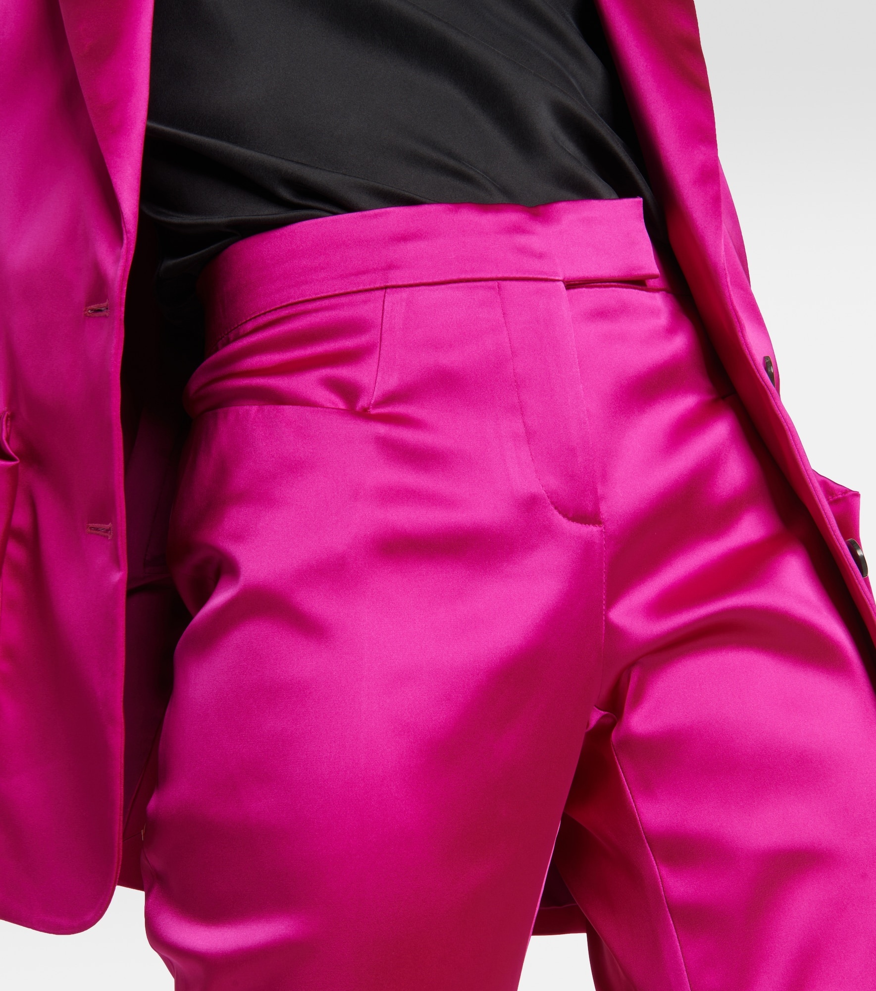 Low-rise flared satin pants - 4