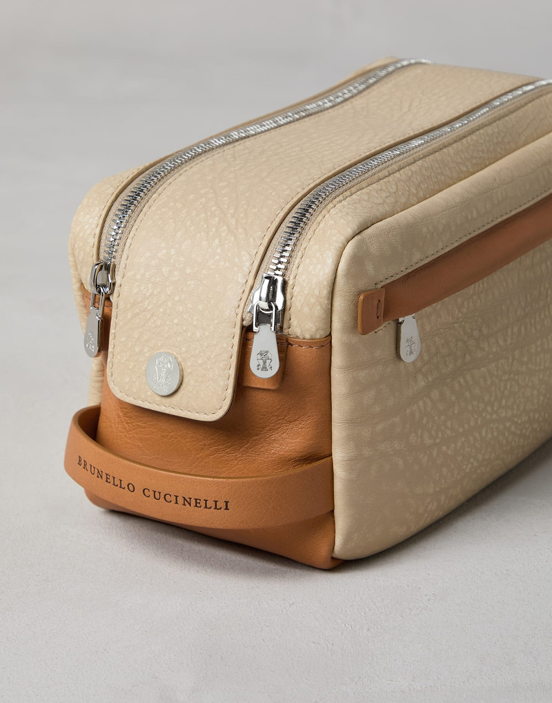 Cowhide beauty case with double zipper 3