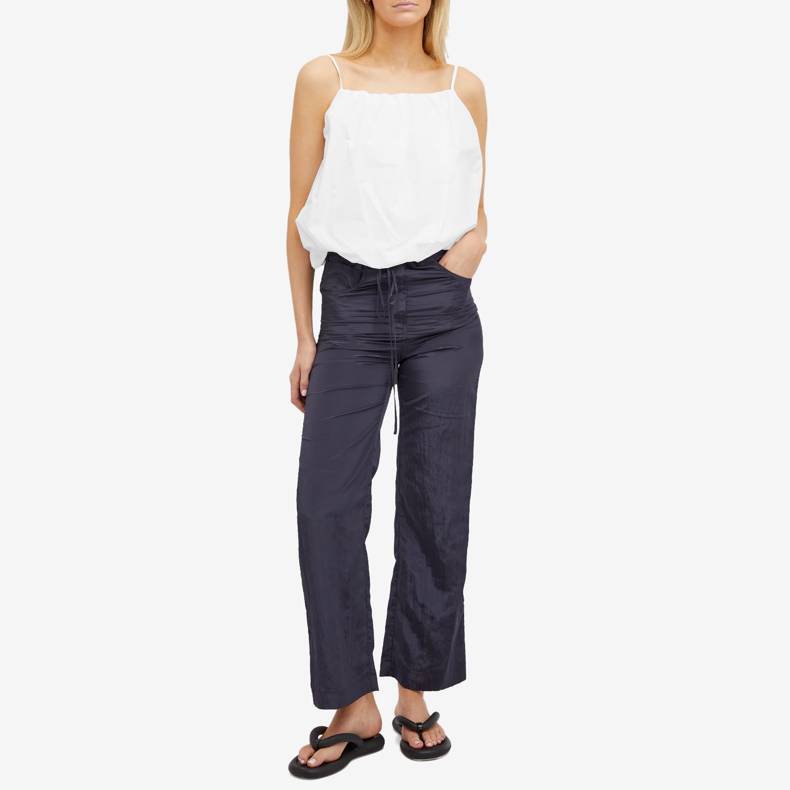 Low Classic Crinkle Slim Fit Pants - 4