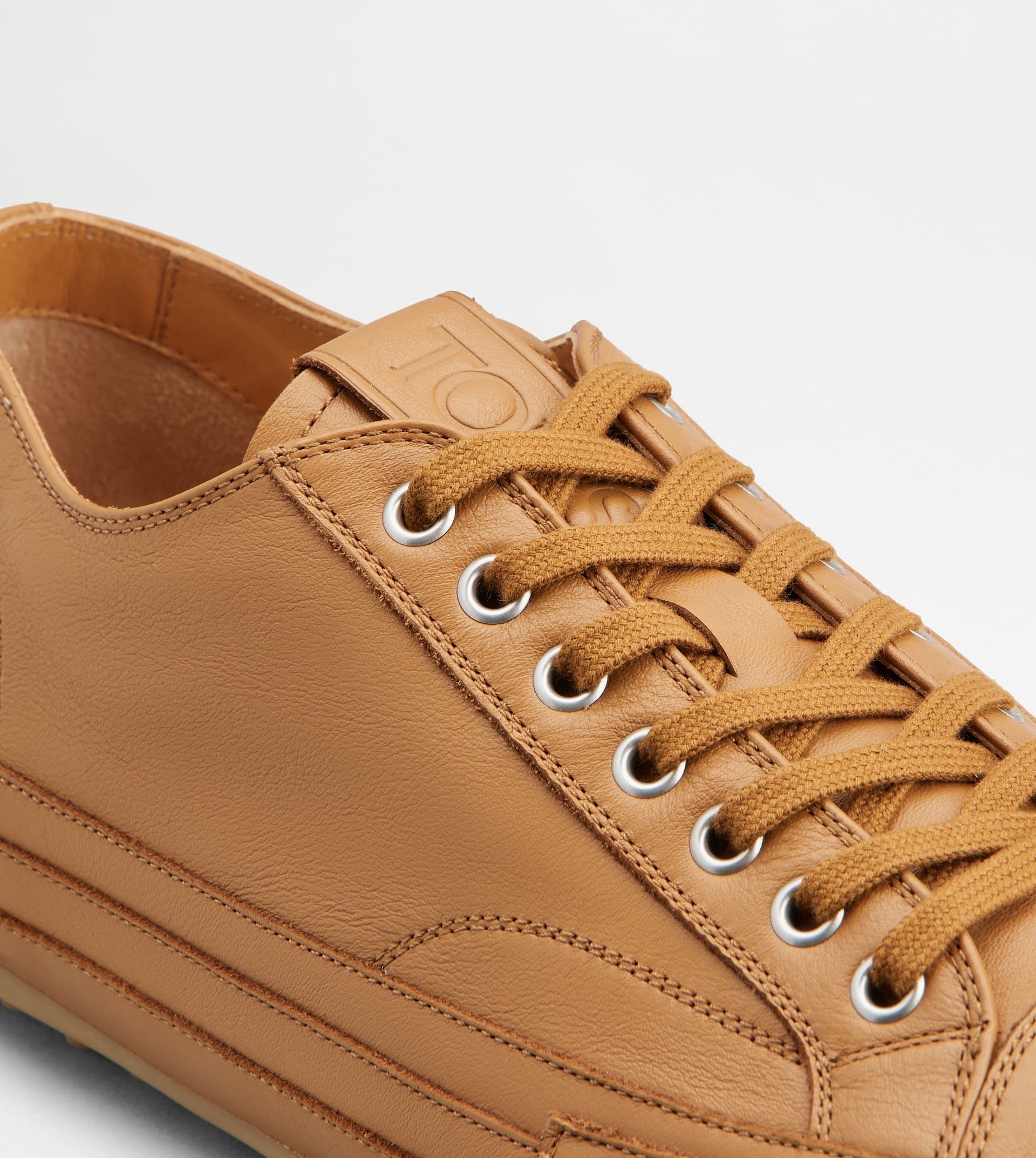 SNEAKERS IN LEATHER - BROWN - 5