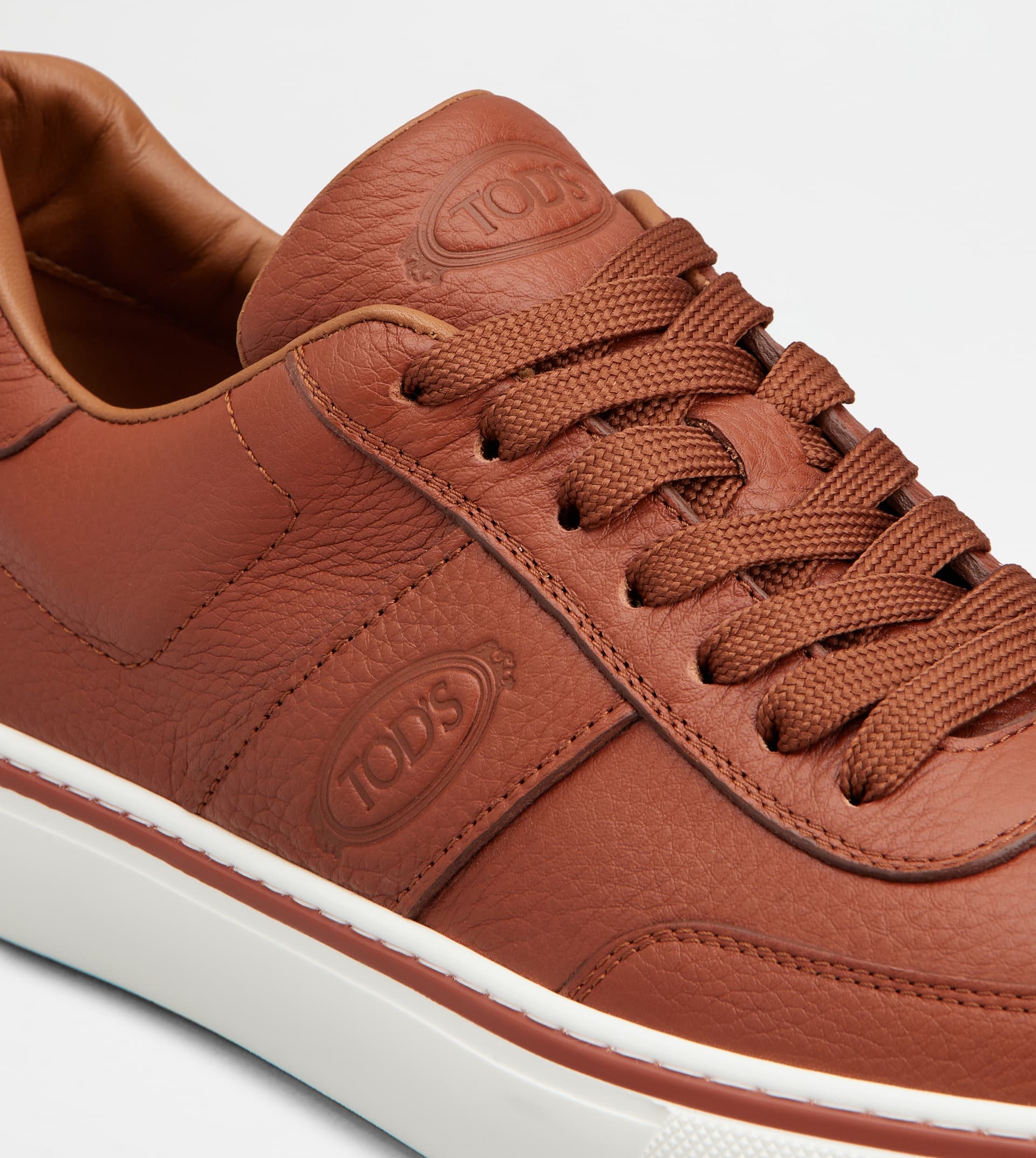 SNEAKERS IN LEATHER - BROWN - 5