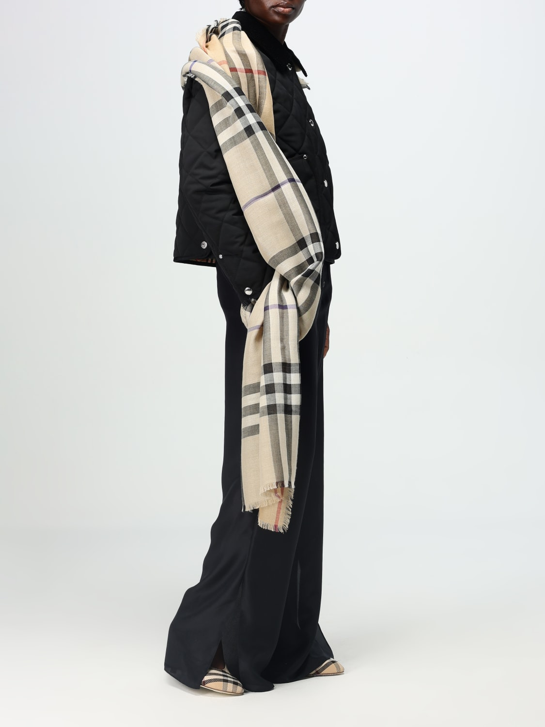 Scarf woman Burberry - 4