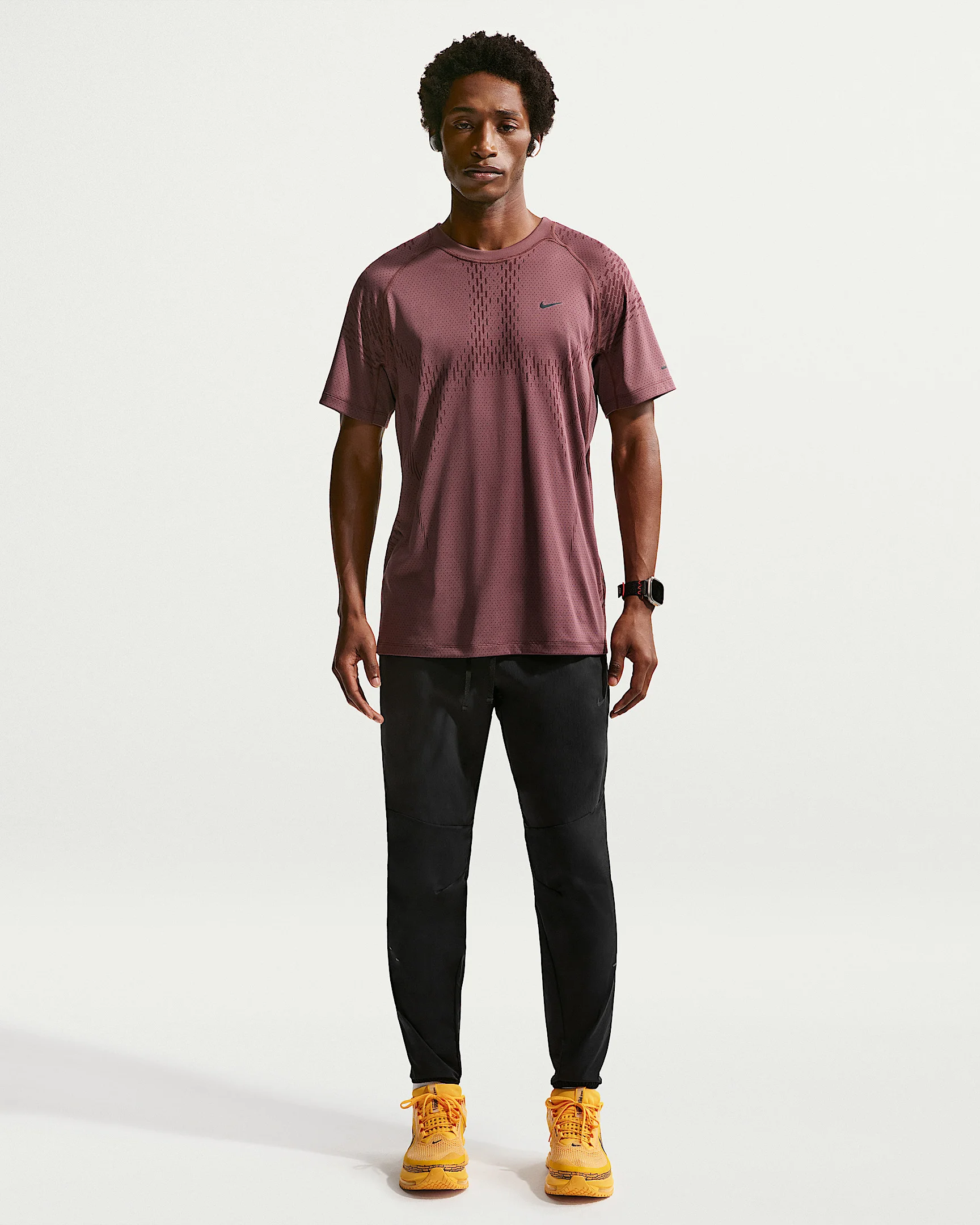 Nike Stride Plus Men's Repel Woven Running Pants - 1