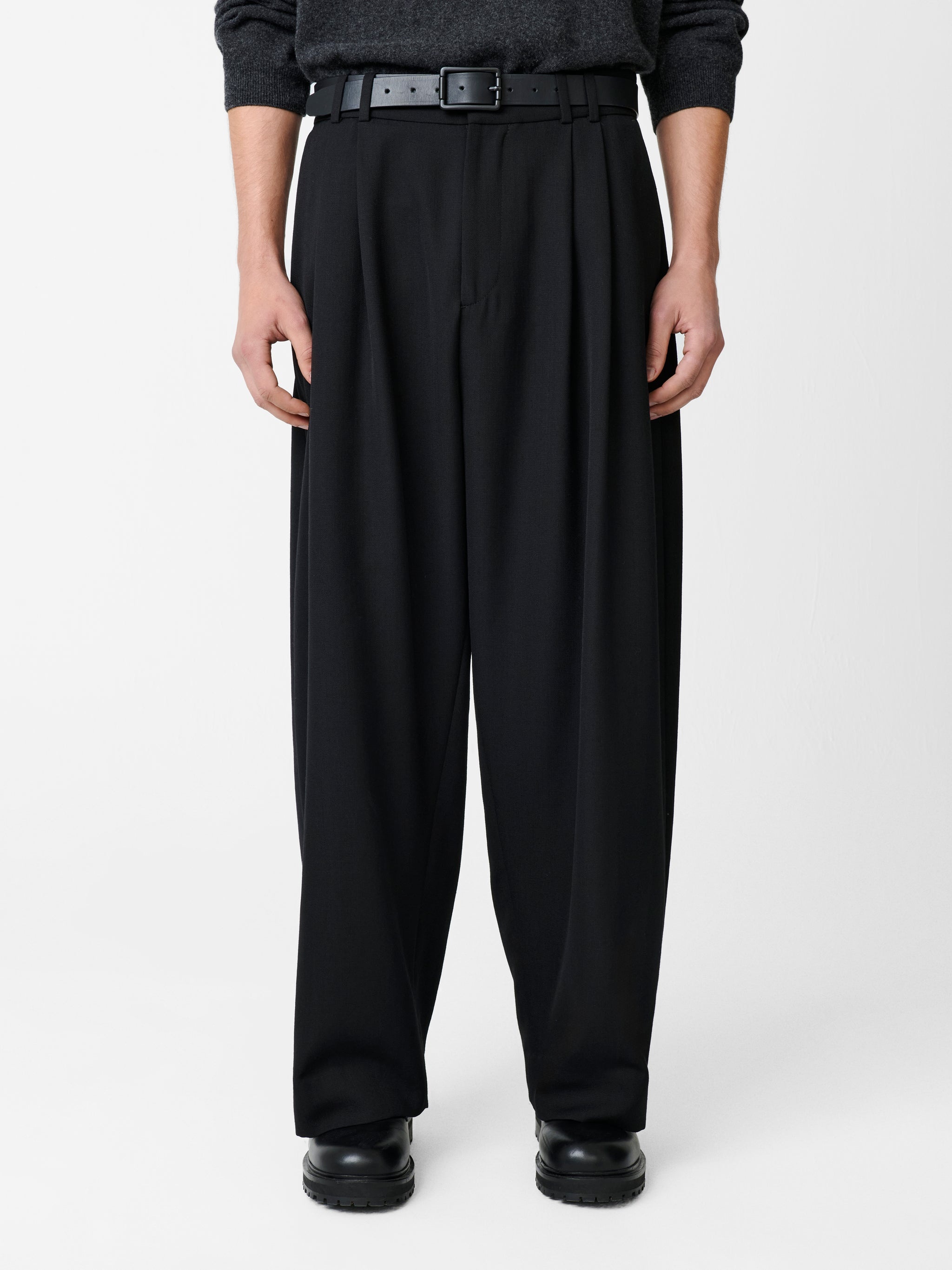 Line Pant - 4