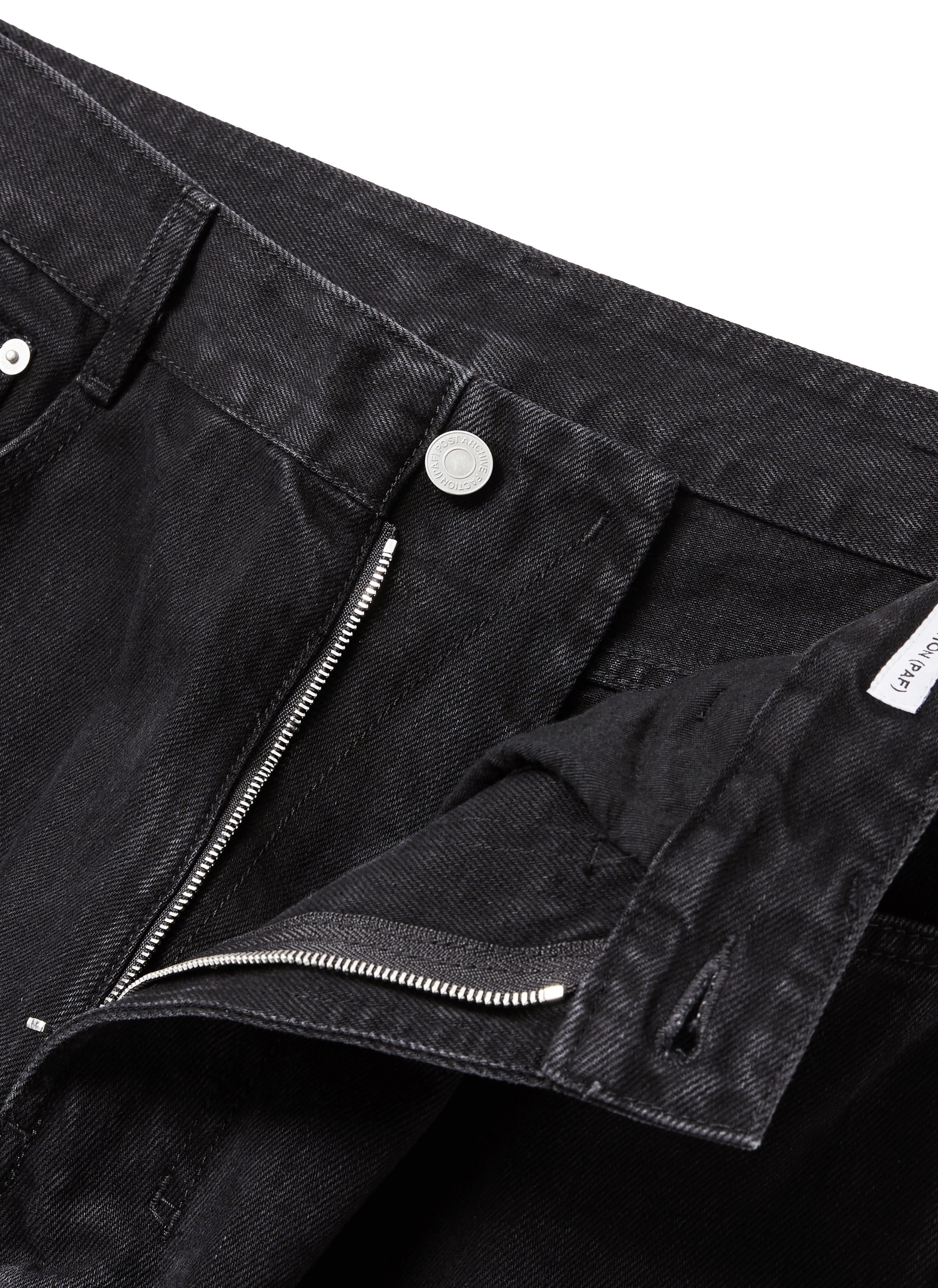 CURVED JEANS
( - 3