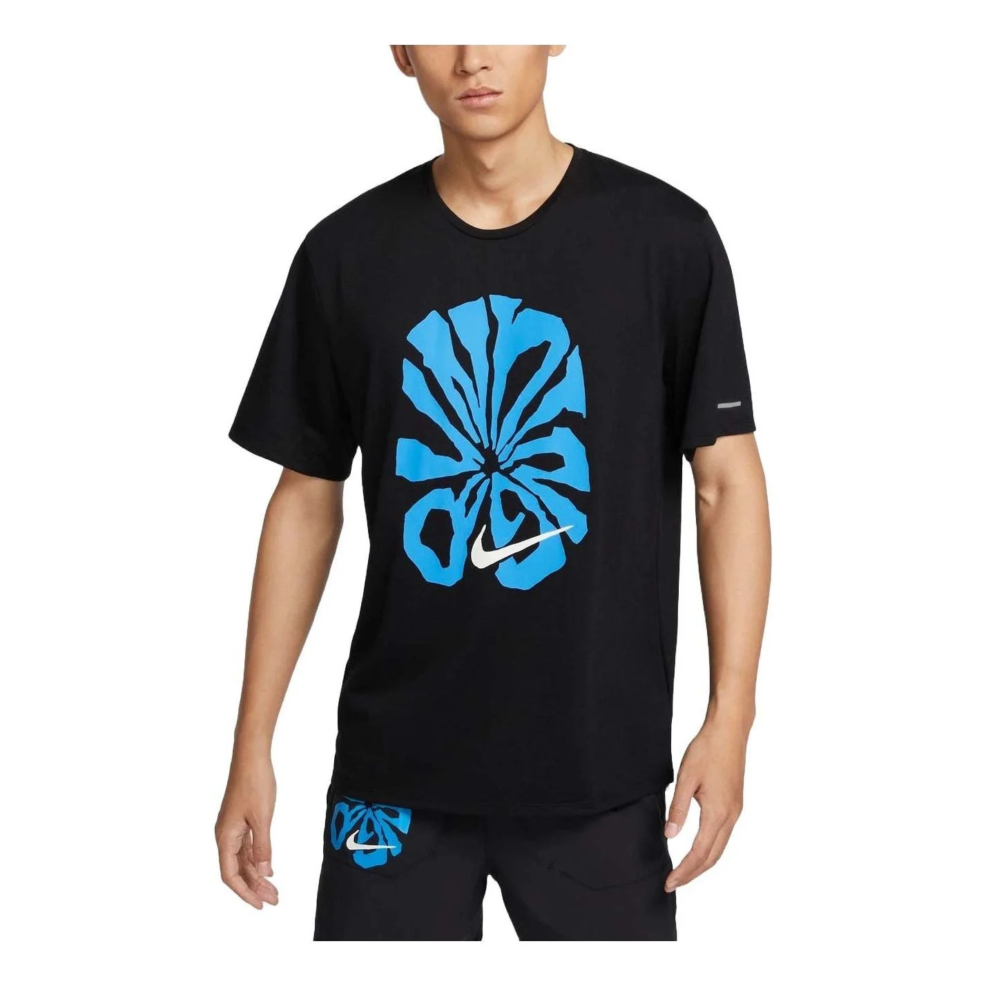Nike Rise 365 Run Energy Dri-FIT Running T-Shirt Asia Sizing 'Black' FZ1081-010 - 1