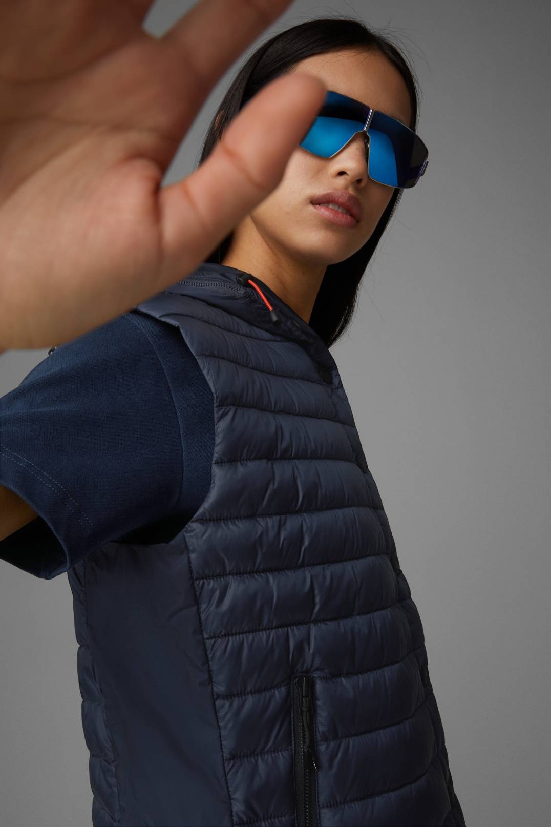 KANYA QUILTED WAISTCOAT IN NAVY BLUE - 7